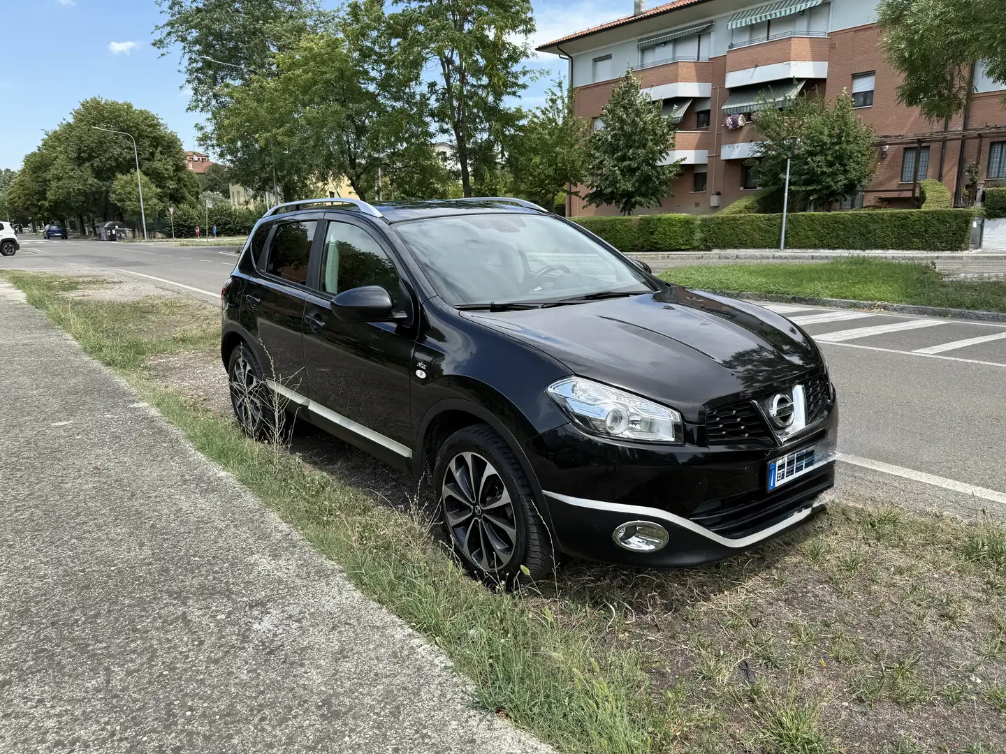 Nissan Qashqai 1.5 dci N-Tec Dpf FL - 2