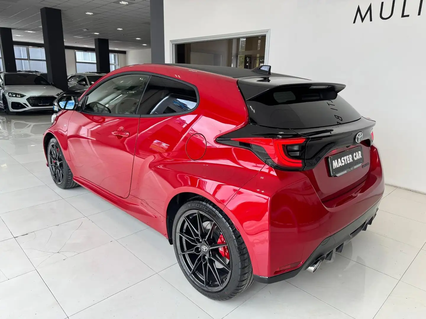 Toyota Yaris GR Yaris 1.6 Circuit Rot - 2
