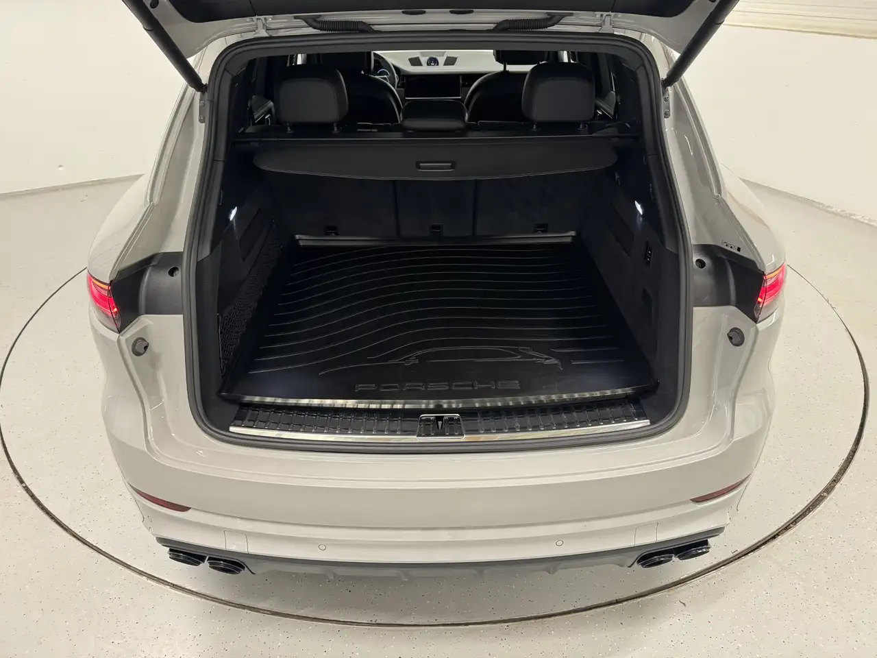 Porsche Cayenne III E-Hybrid *TOP Ausstattung*, миниатюра 15