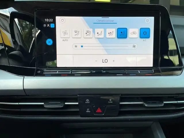 Volkswagen Golf view 13