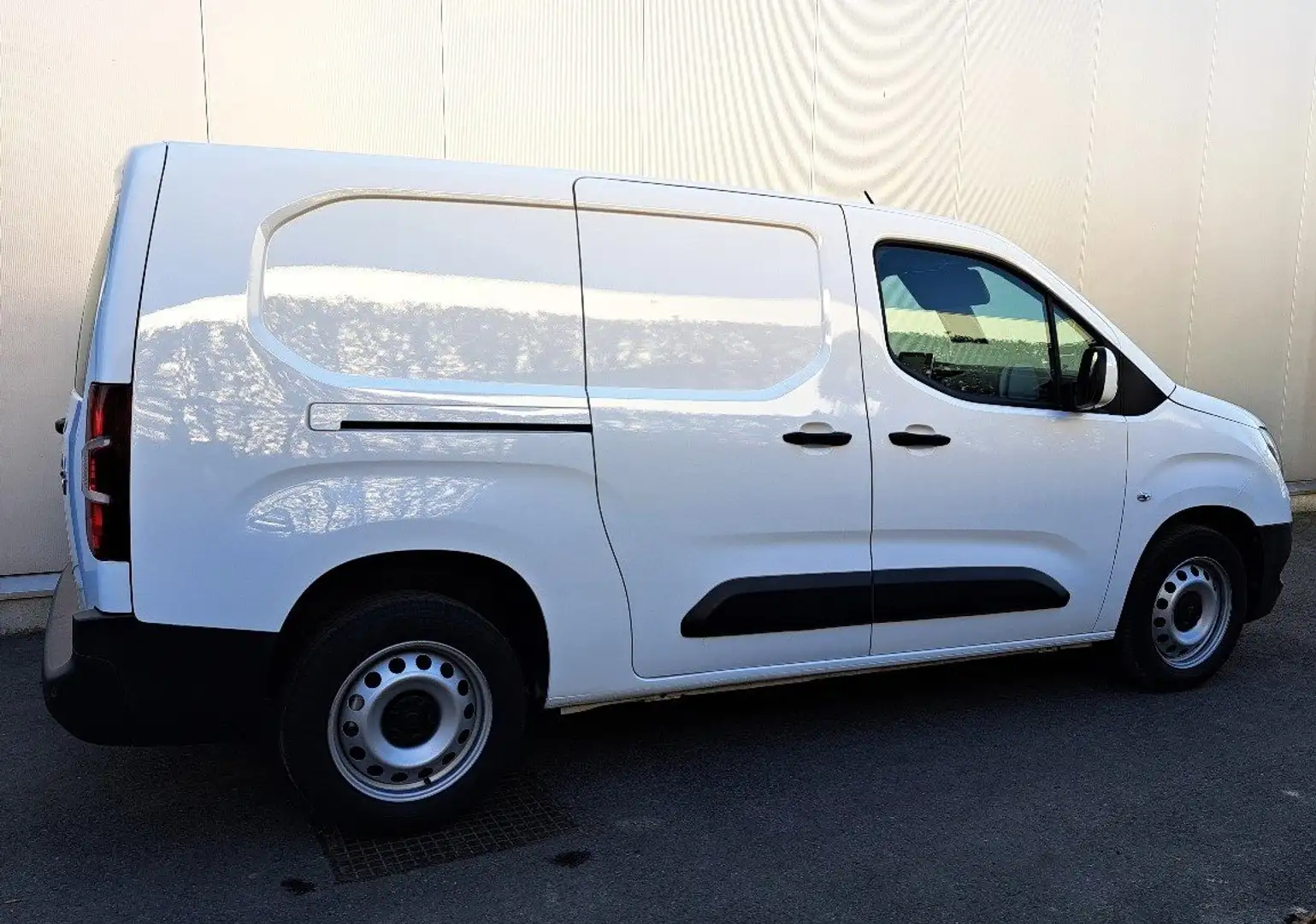 Opel Combo Cargo L2 1.5Diesel Euro6D *12.355 € +BTW* Wit - 2