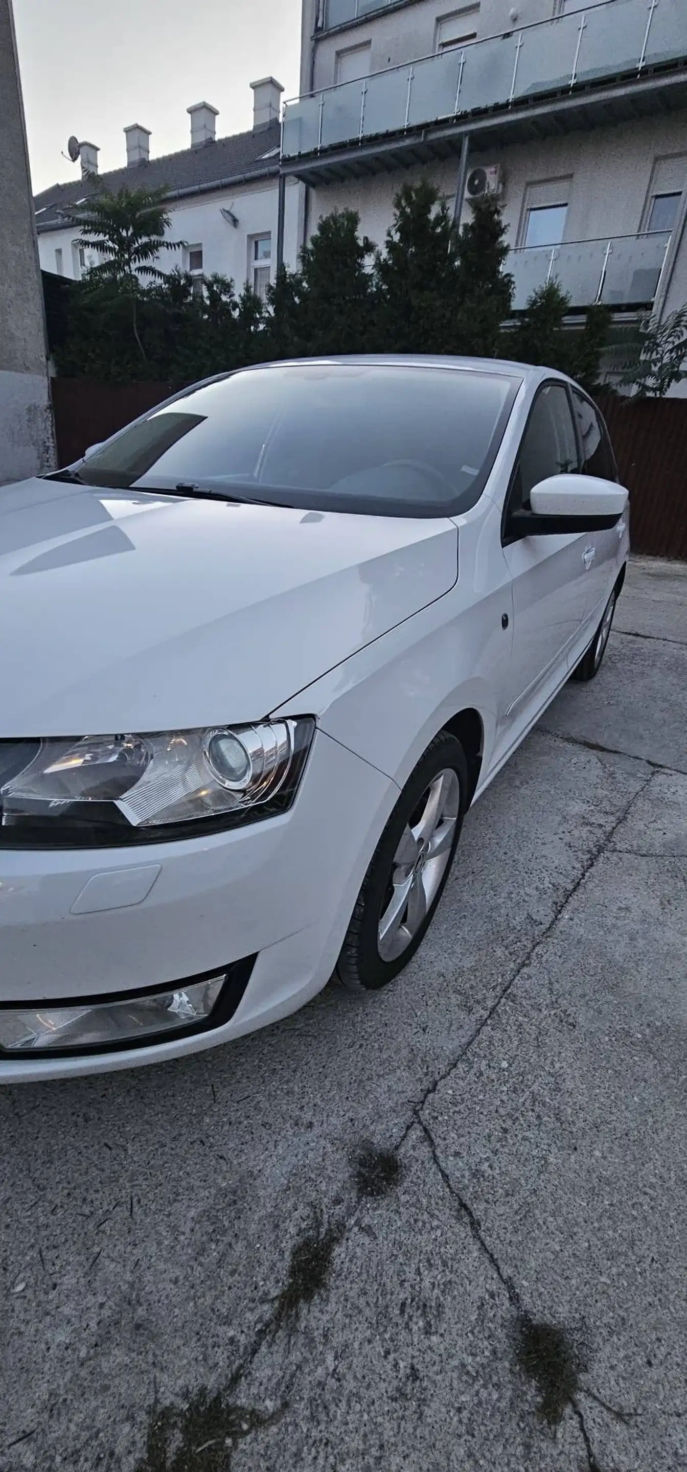 Skoda Rapid/Spaceback Elegance — photo 8