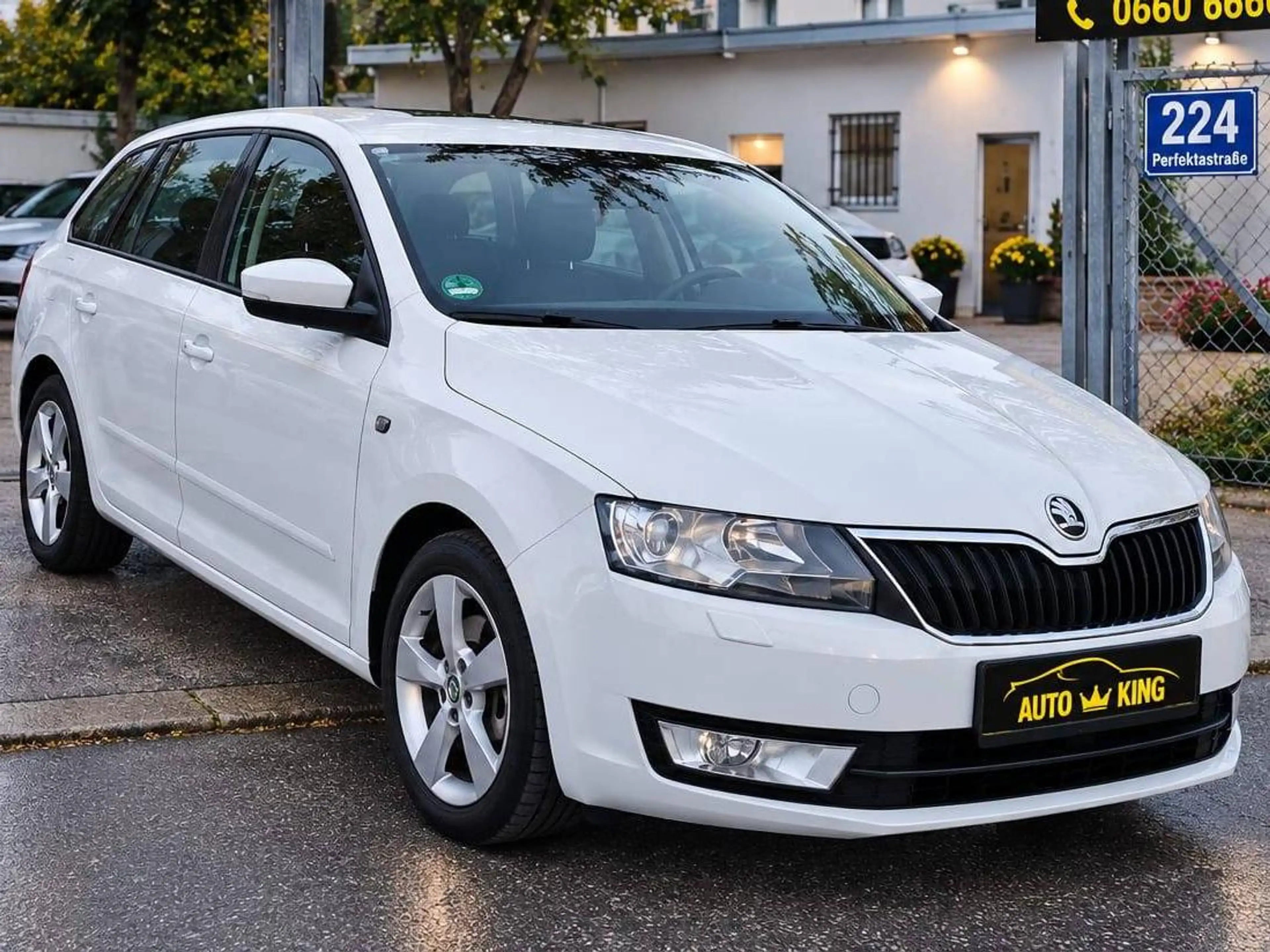 Skoda Rapid/Spaceback Elegance — photo 2