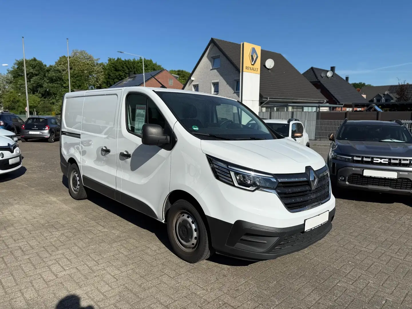 Renault Trafic L1H1 dCi130 3,0t Komfort*PDC*ALLWETT*AHK* Alb - 1