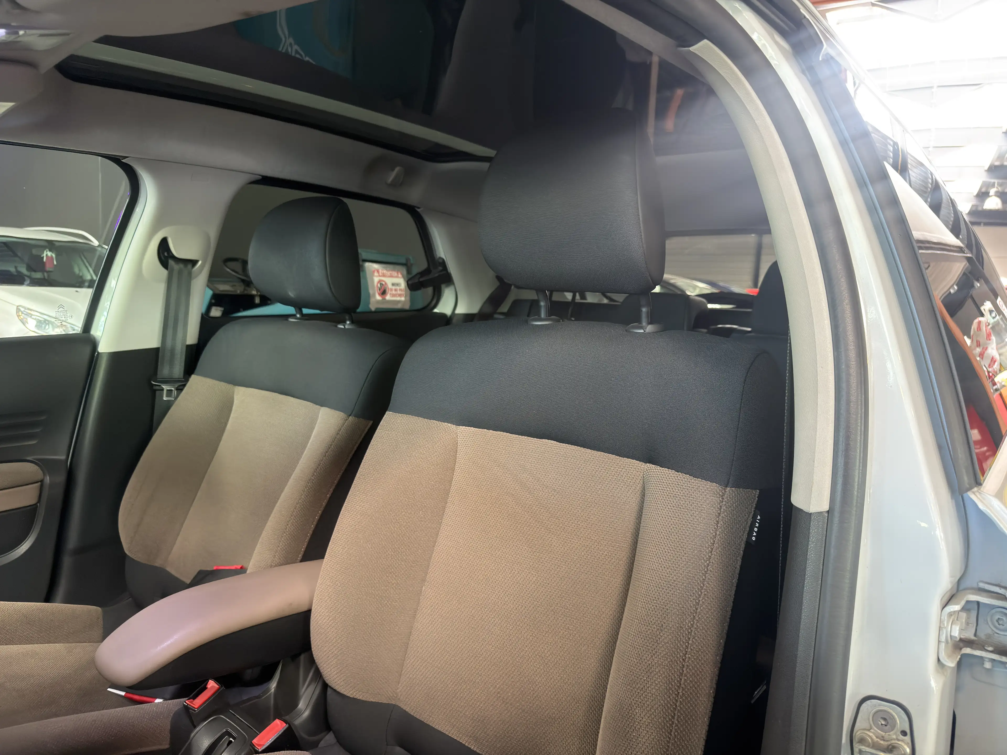 Citroen C4 Cactus C4 Cactus 1.2 PureTech OneTone/12 mois de garantie — photo 7