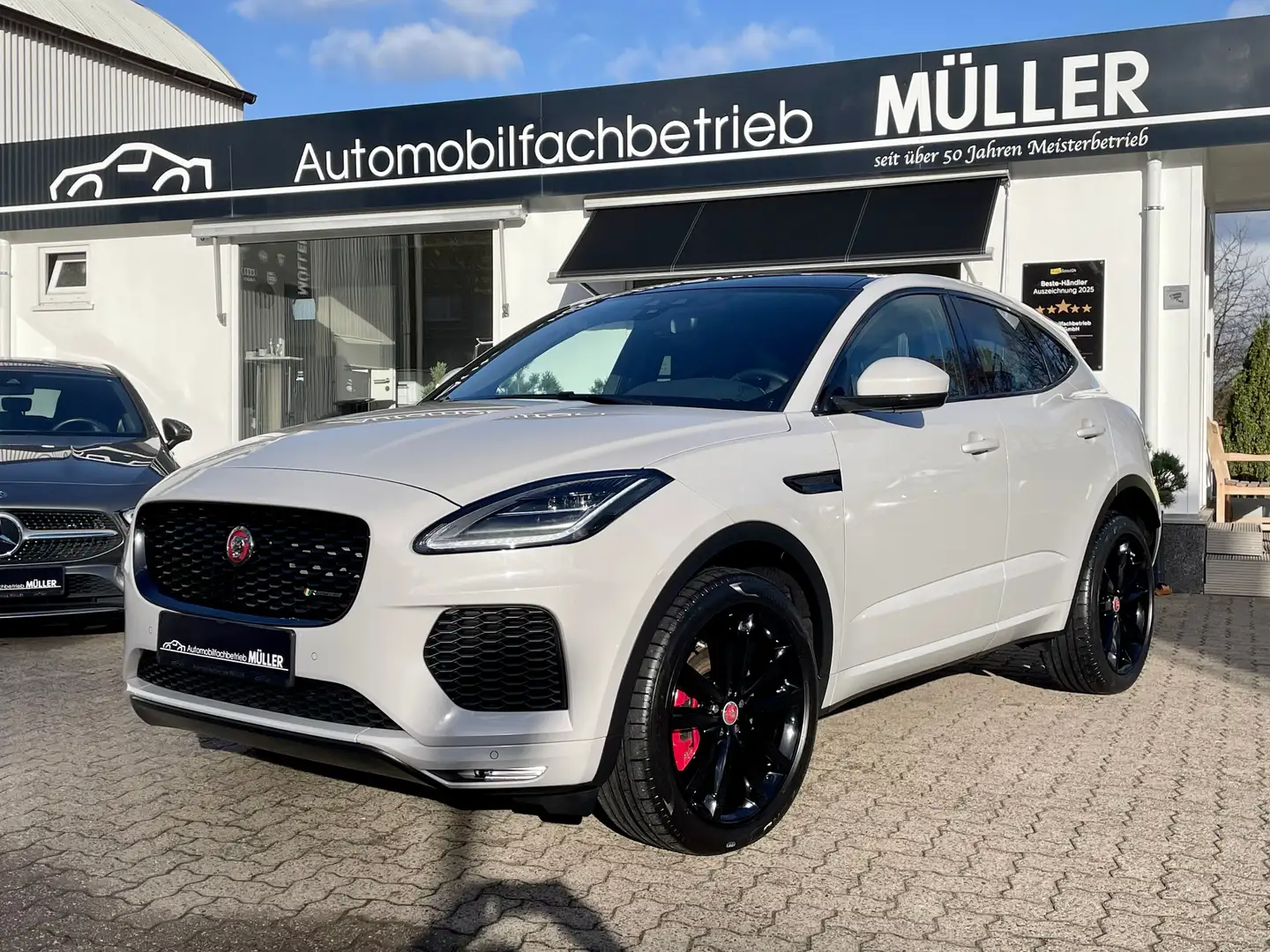 Jaguar E-Pace Diesel AWD"R-Dynamik"BLACK PACK" in TRAUMZUSTAND! Gris - 1