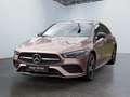 Mercedes-Benz CLA 250 e SB AMG NIGHT MULTI 360 DISTR KAMERA Gold - thumbnail 1