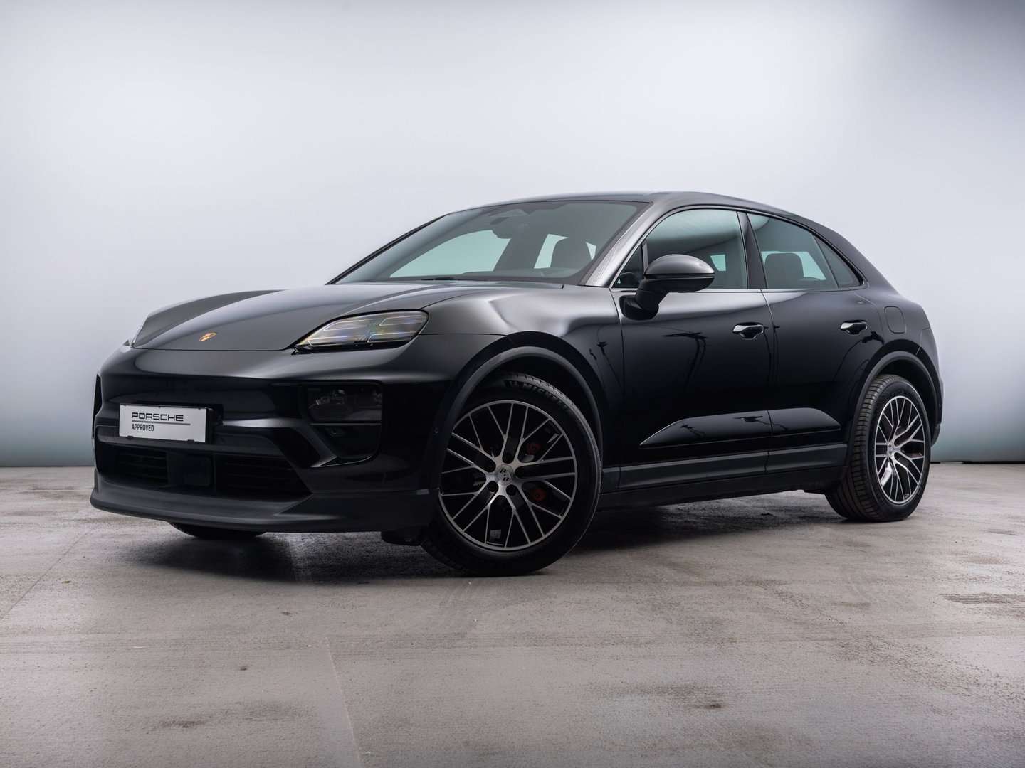 Second hand Porsche Macan 