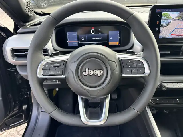 Jeep Avenger view 13