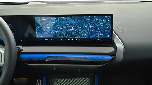 BMW X3 M50 Ansicht 31