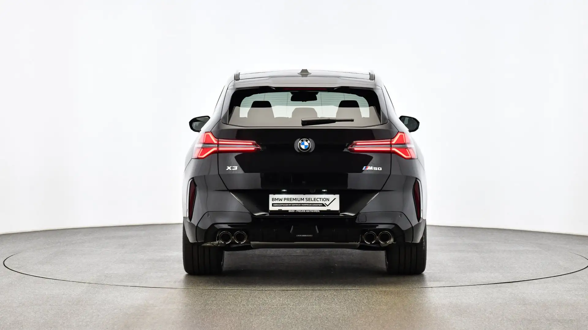 BMW X3 M50 Schwarz - 2