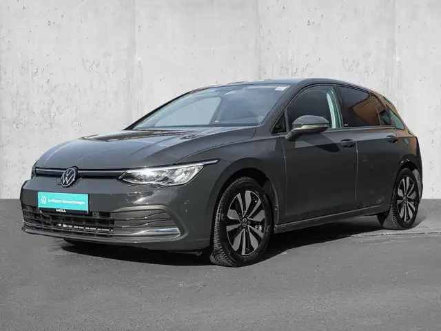 Volkswagen Golf view 2
