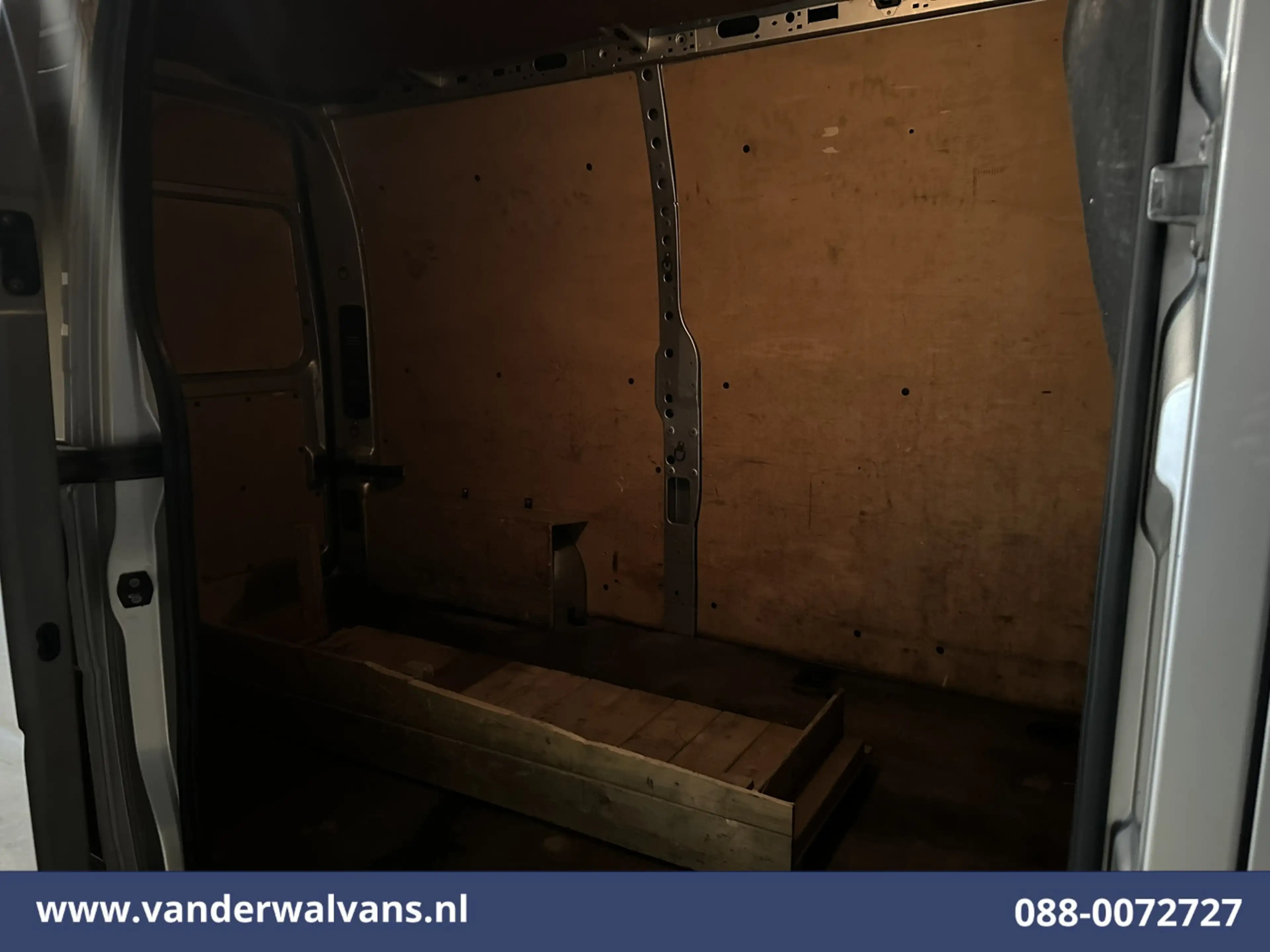 Nissan NV400 2.3 dCi 136pk L2H2 Airco | Camera | Cruisecontrol — photo 12