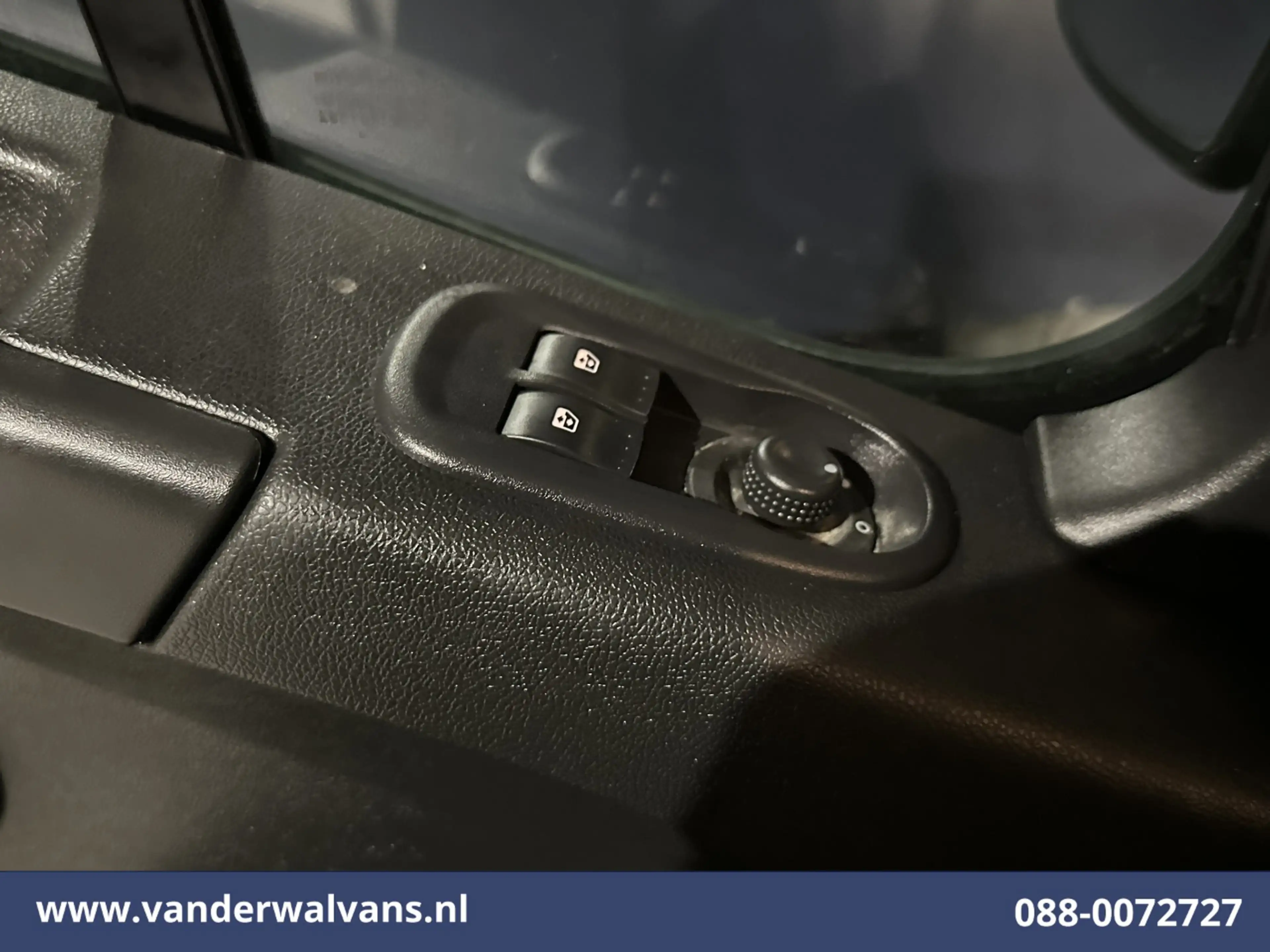Nissan NV400 2.3 dCi 136pk L2H2 Airco | Camera | Cruisecontrol — photo 17