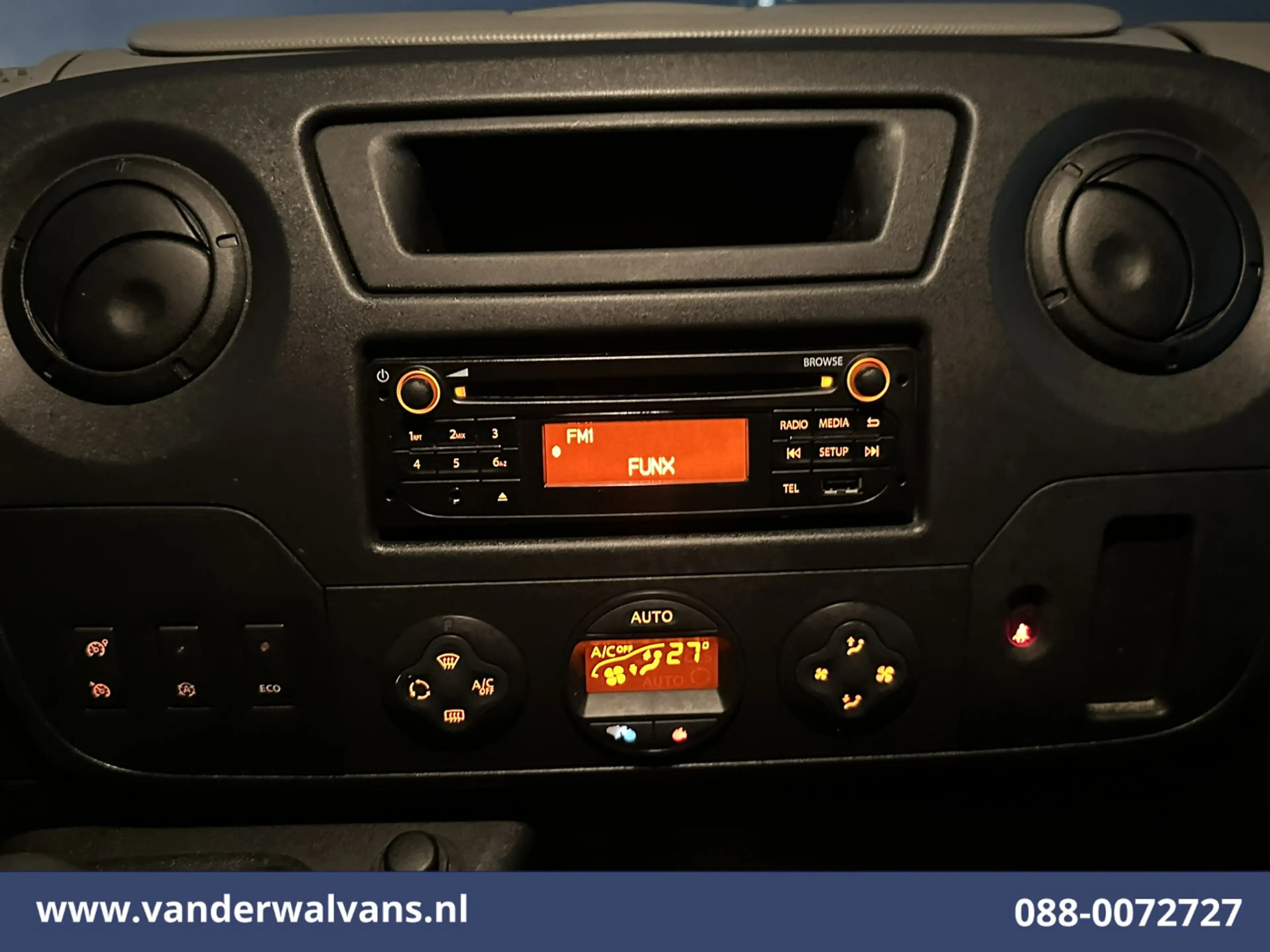 Nissan NV400 2.3 dCi 136pk L2H2 Airco | Camera | Cruisecontrol — photo 15