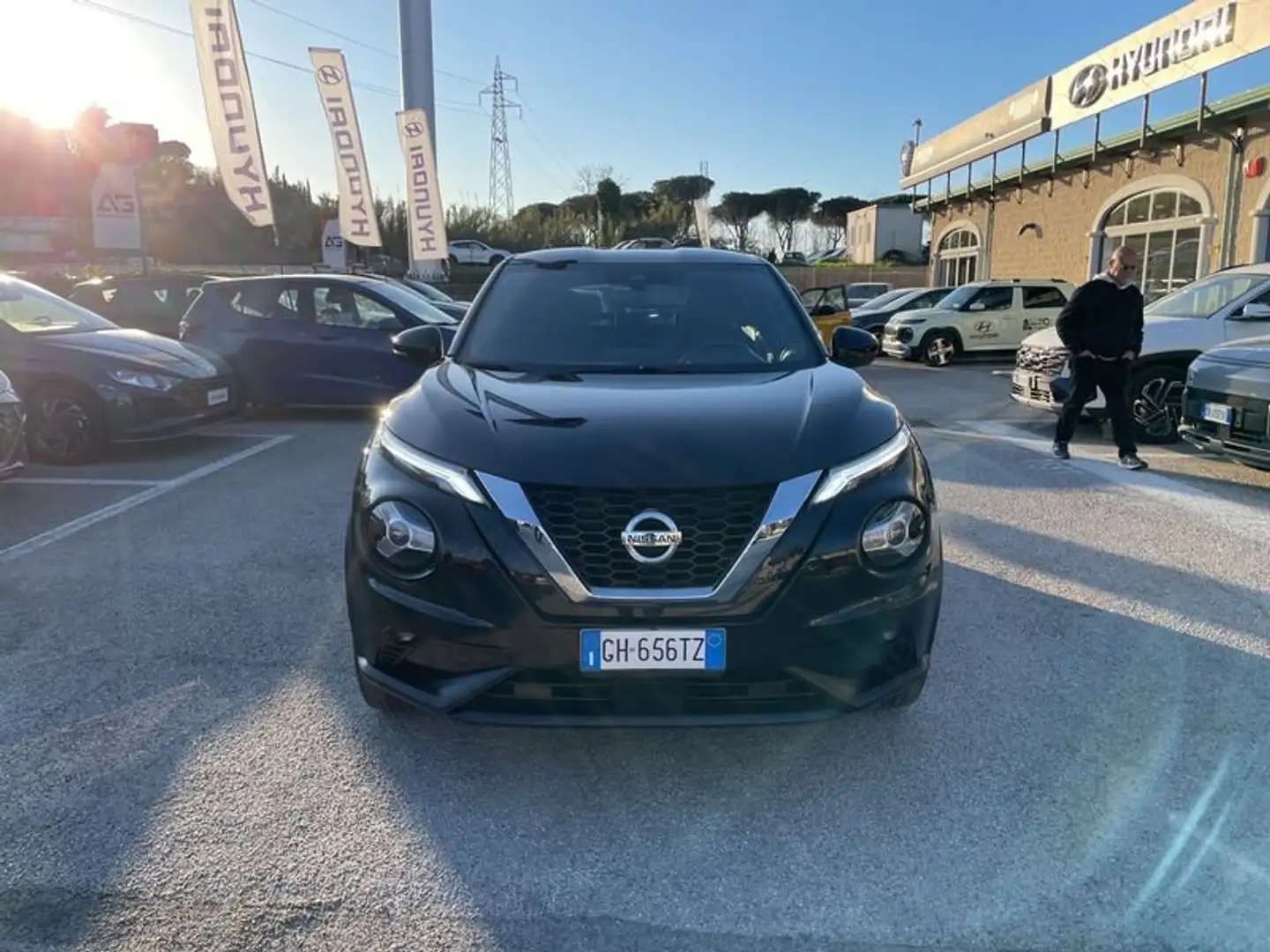 Nissan Juke 1.0 DIG-T 114 CV N-Connecta Nero - 2