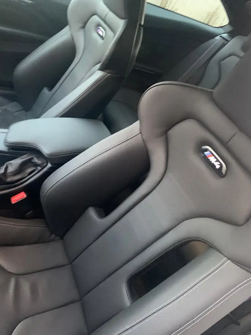 BMW M4 M4 F82 2017 Coupe Coupe 3.0 450cv dkg Чорний - 2