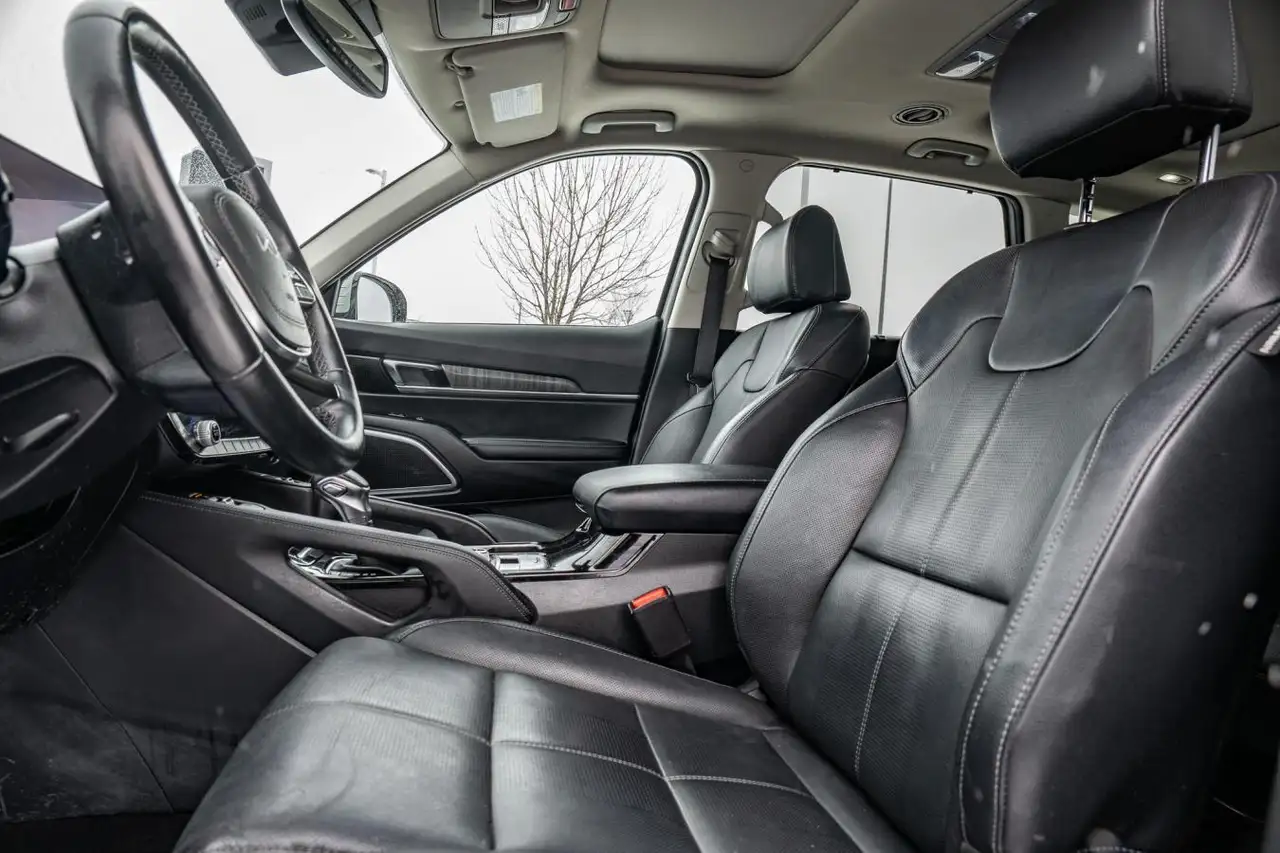 Kia Telluride снимка Kia Telluride