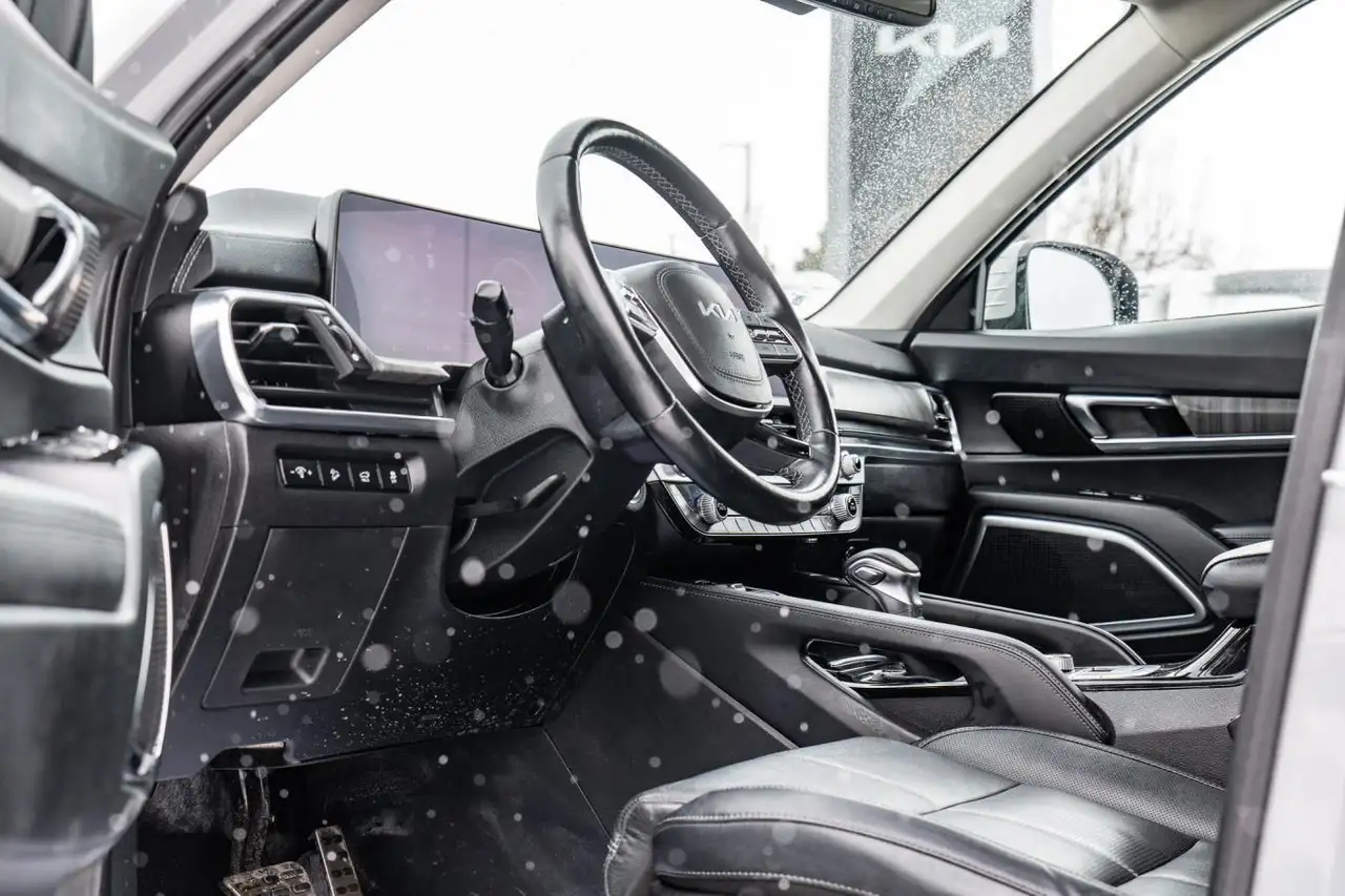 Kia Telluride снимка Kia Telluride