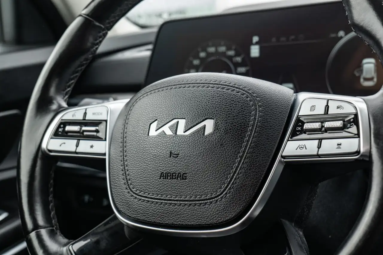 Kia Telluride снимка Kia Telluride