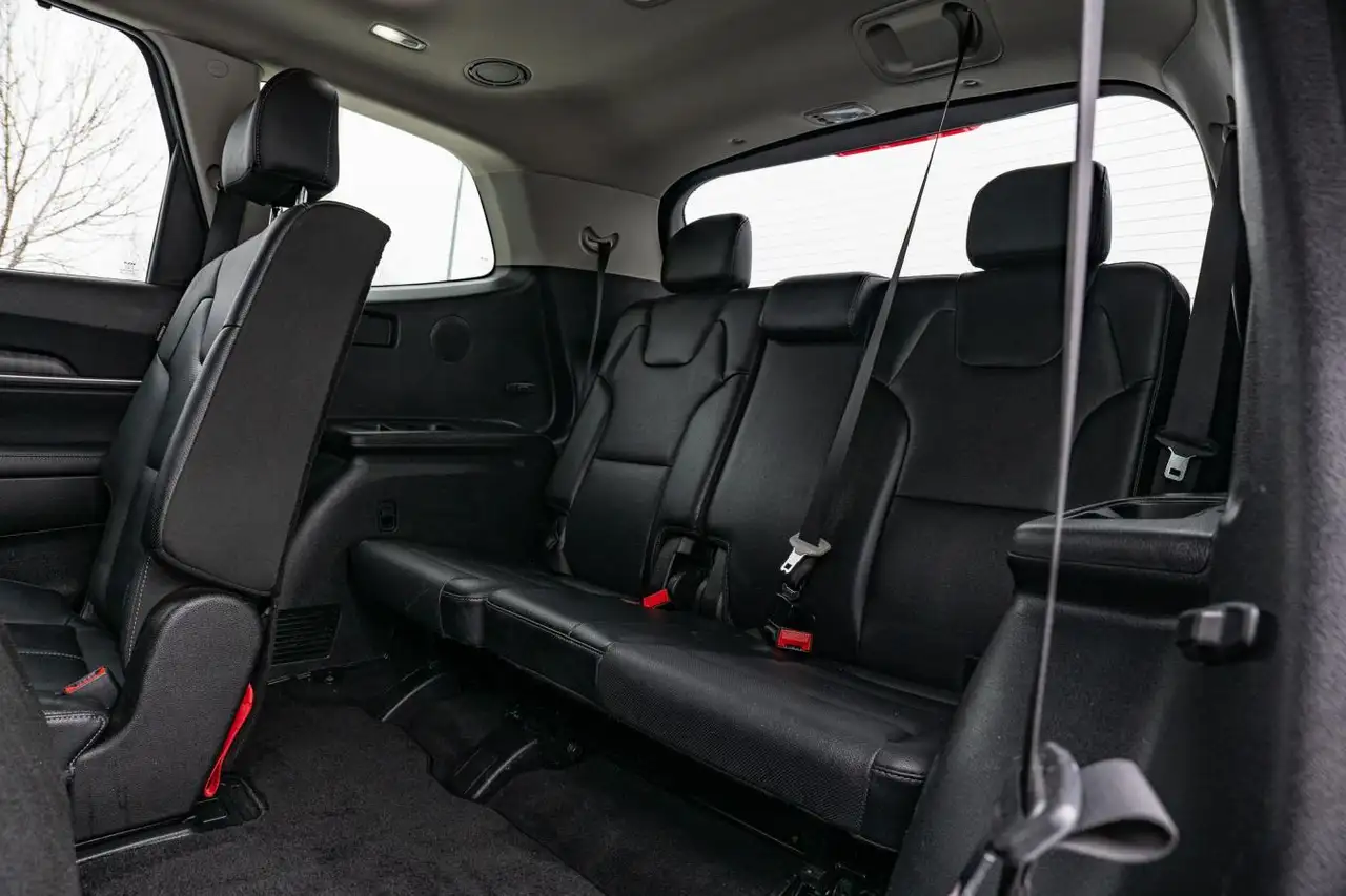 Kia Telluride снимка Kia Telluride