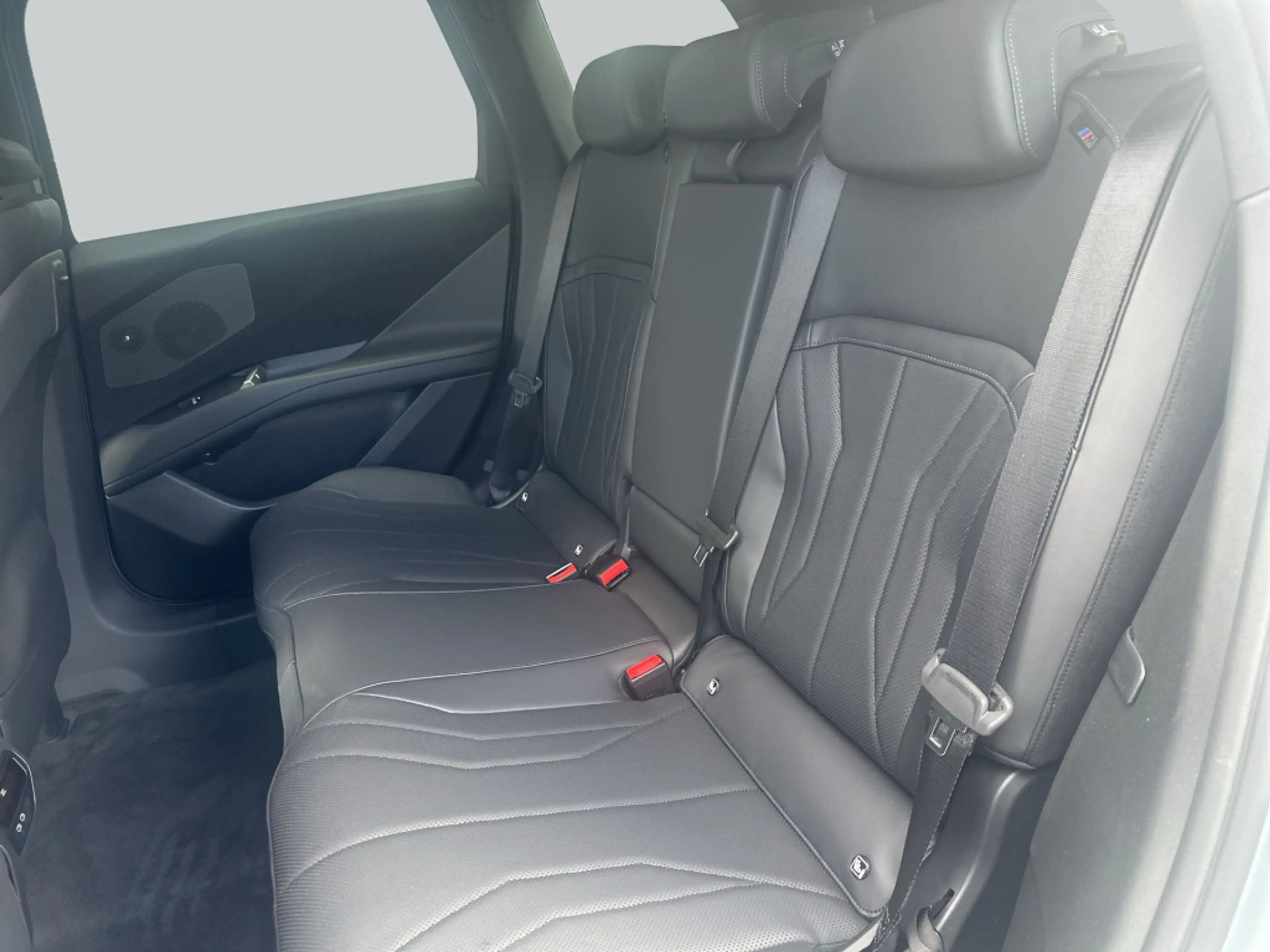 BMW iX3 50 xDrive LED* HiFi* Head-Up* Pano* — photo 12