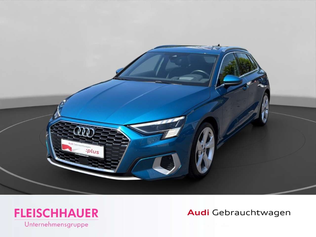 Audi A3 2022 — Sportback 35 TFSI Matrix+HeadUp+CarPlay+APS+LM18