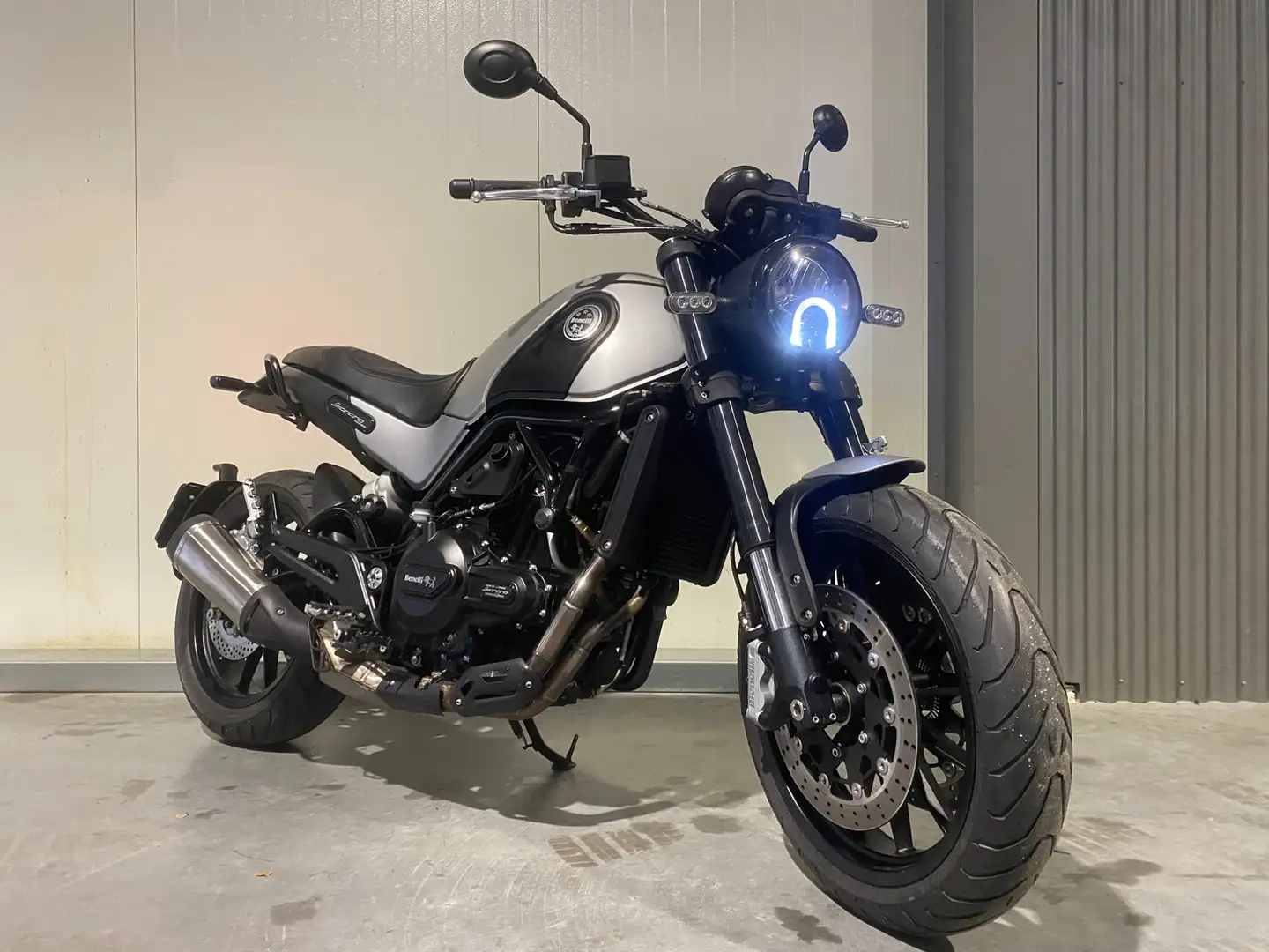 Benelli Leoncino 500 | A2 geschikt | Origineel NL Gris - 1