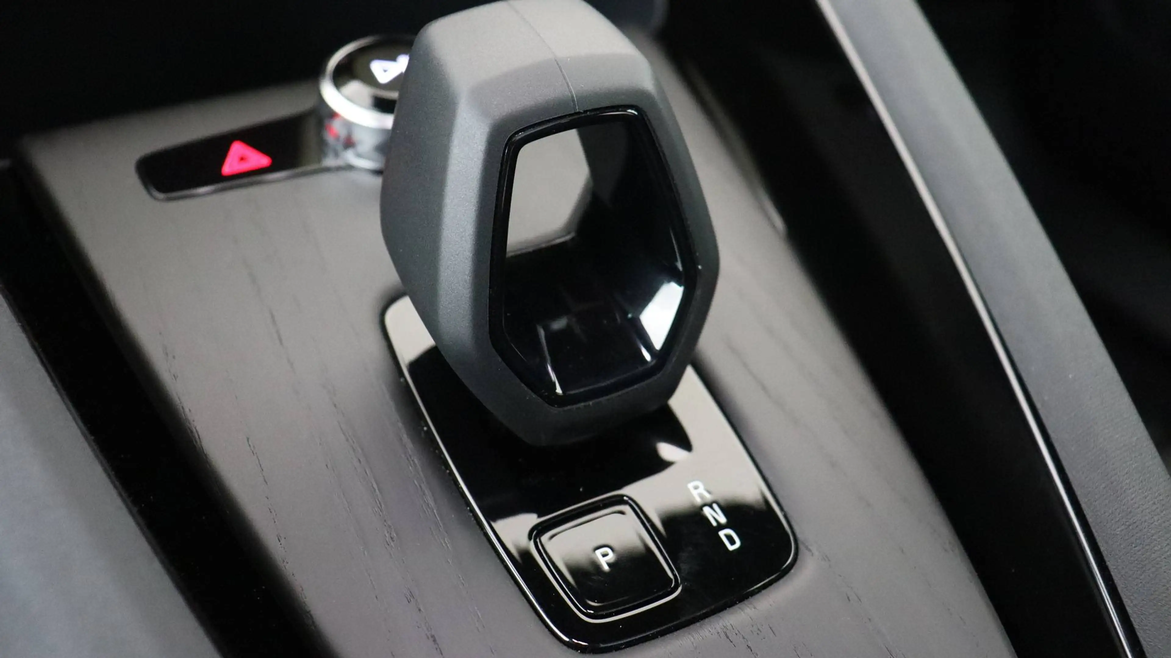 Polestar 2 82 kWh Long Range Single Motor MY26 Prime — photo 13