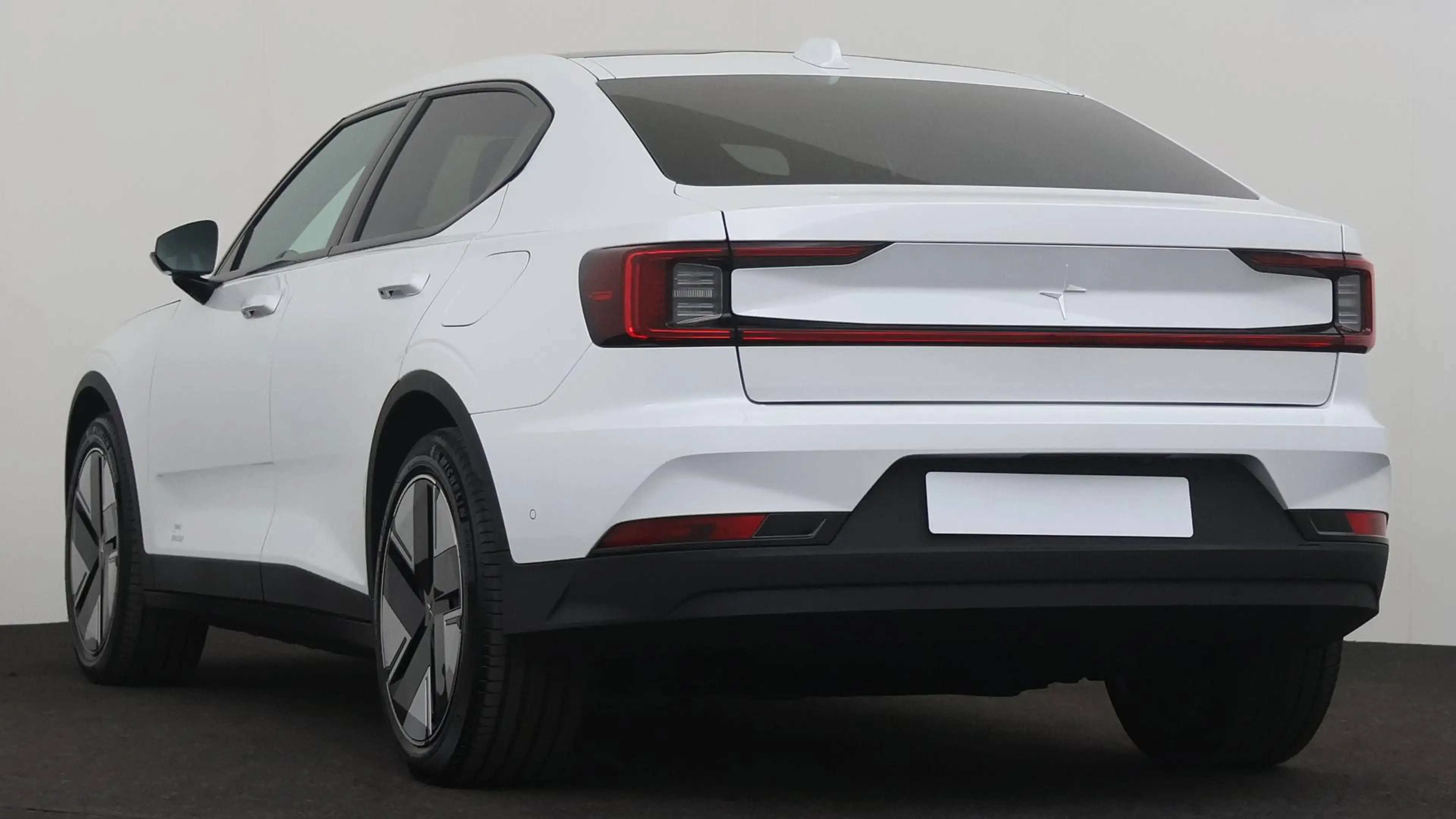 Polestar 2 82 kWh Long Range Single Motor MY26 Prime — photo 3