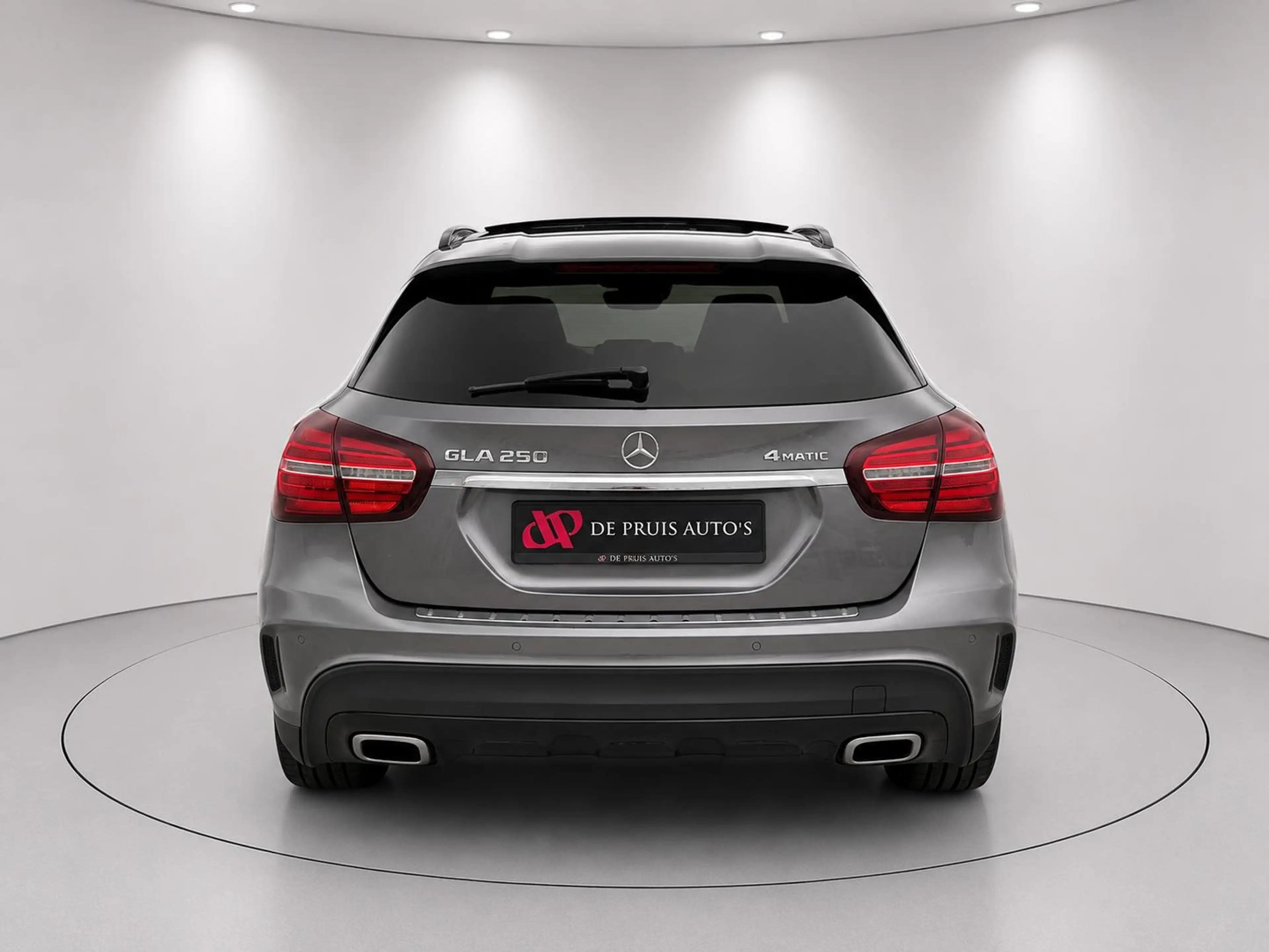 Mercedes-Benz GLA 250 4Matic Premium Plus Pano Harman Kardon Memory Nigh — photo 9