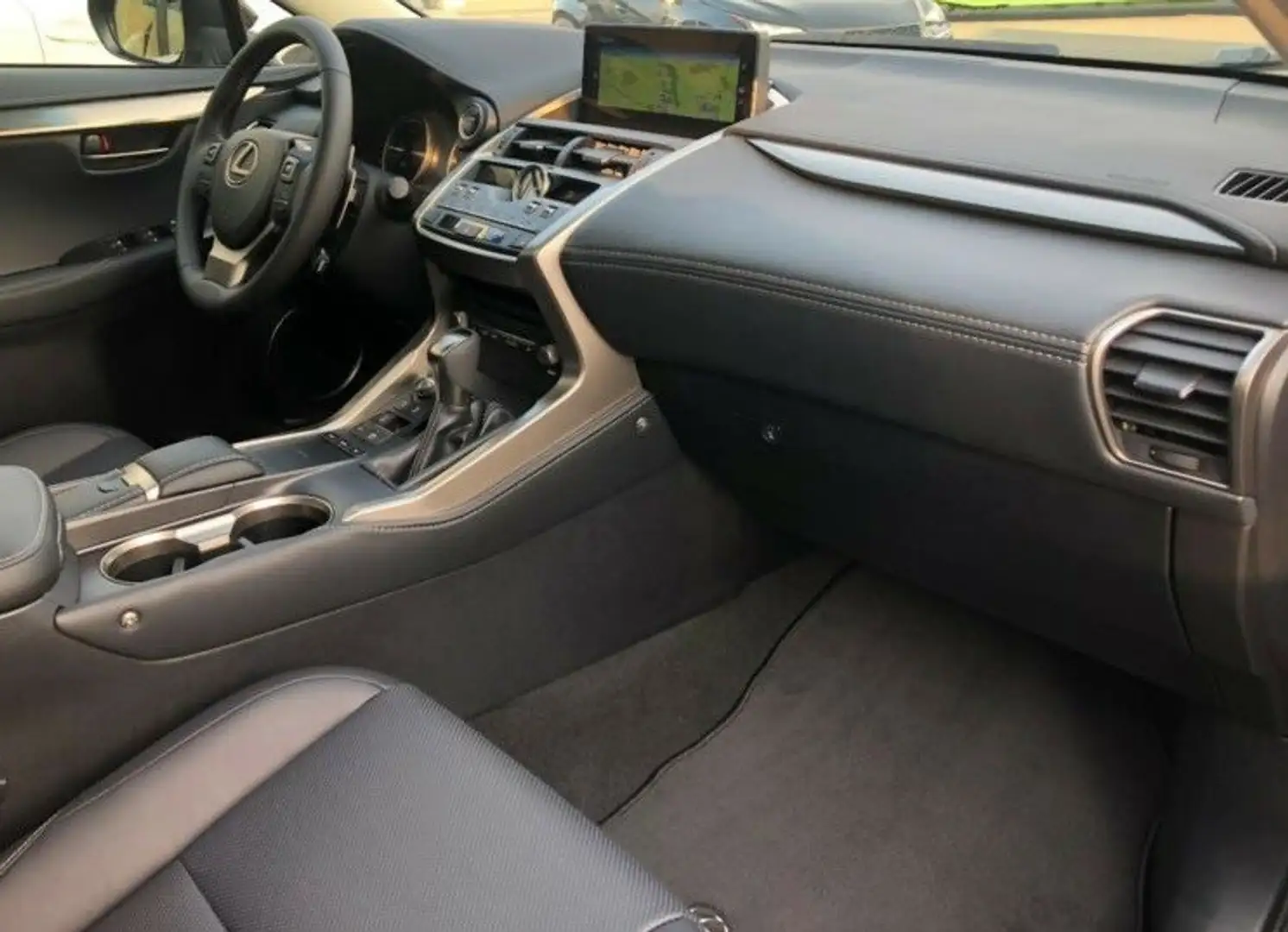 Lexus NX 300h 4x4 Executive Navi - 1