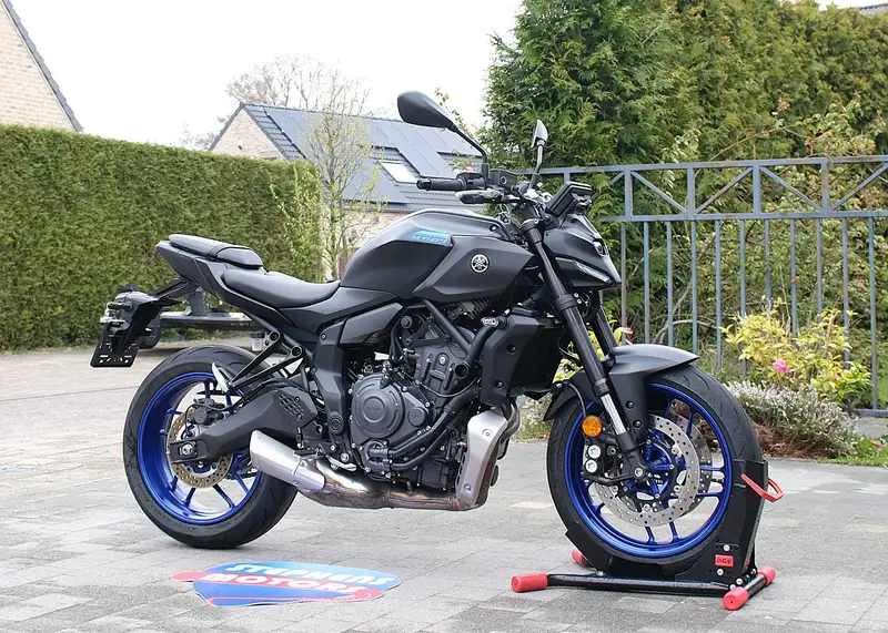 Yamaha MT-07 - foto 2