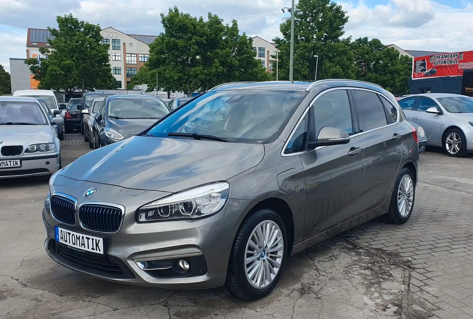 BMW 225 Baureihe 2 Active Tourer 225 xe Luxury Line Ezüst - 2