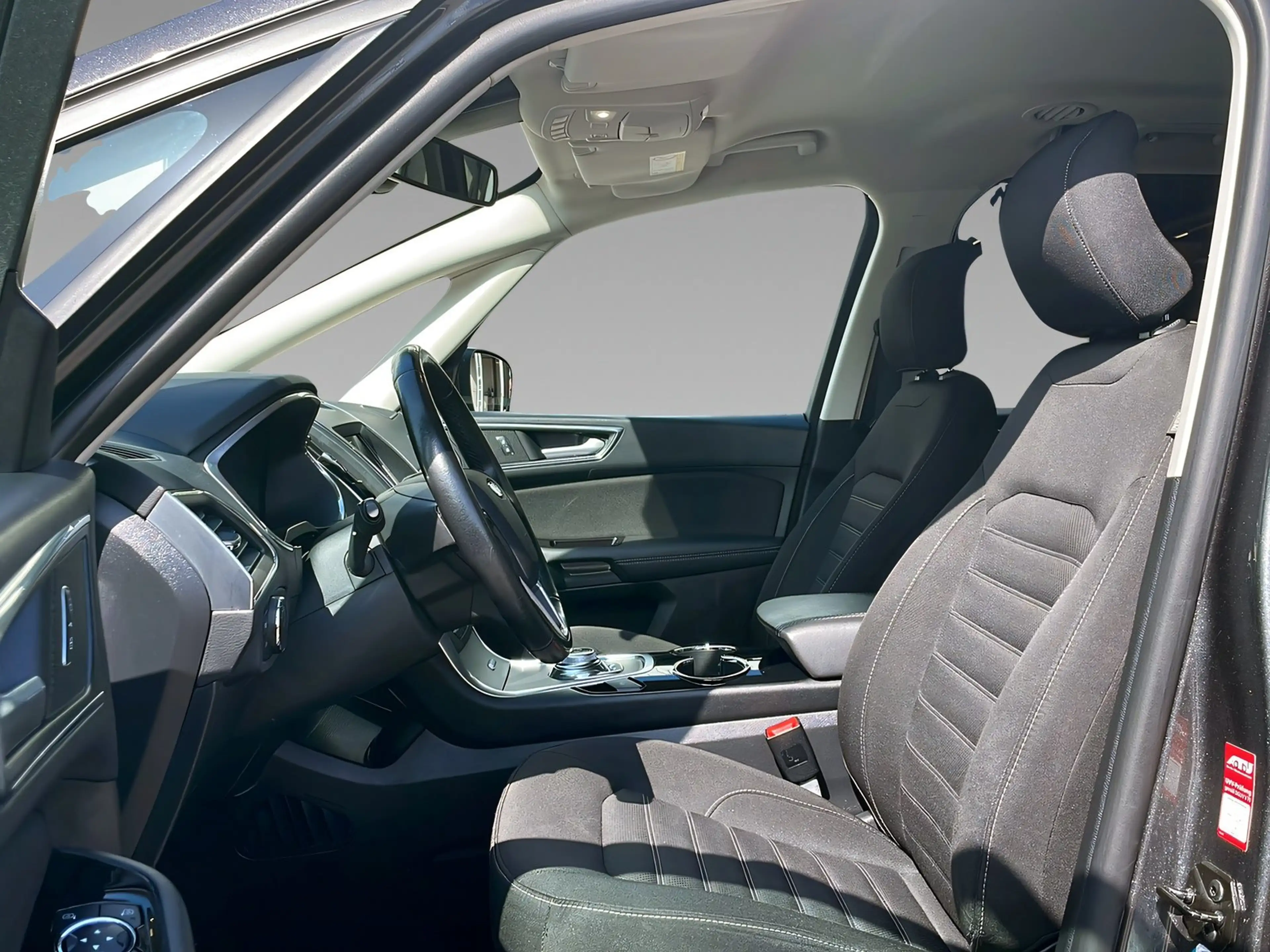 Ford Galaxy 2.0 EcoBlue Titanium LED+Tempo+Winter+Kam — photo 9