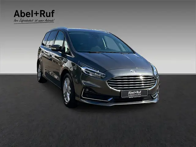 Ford Galaxy view 6