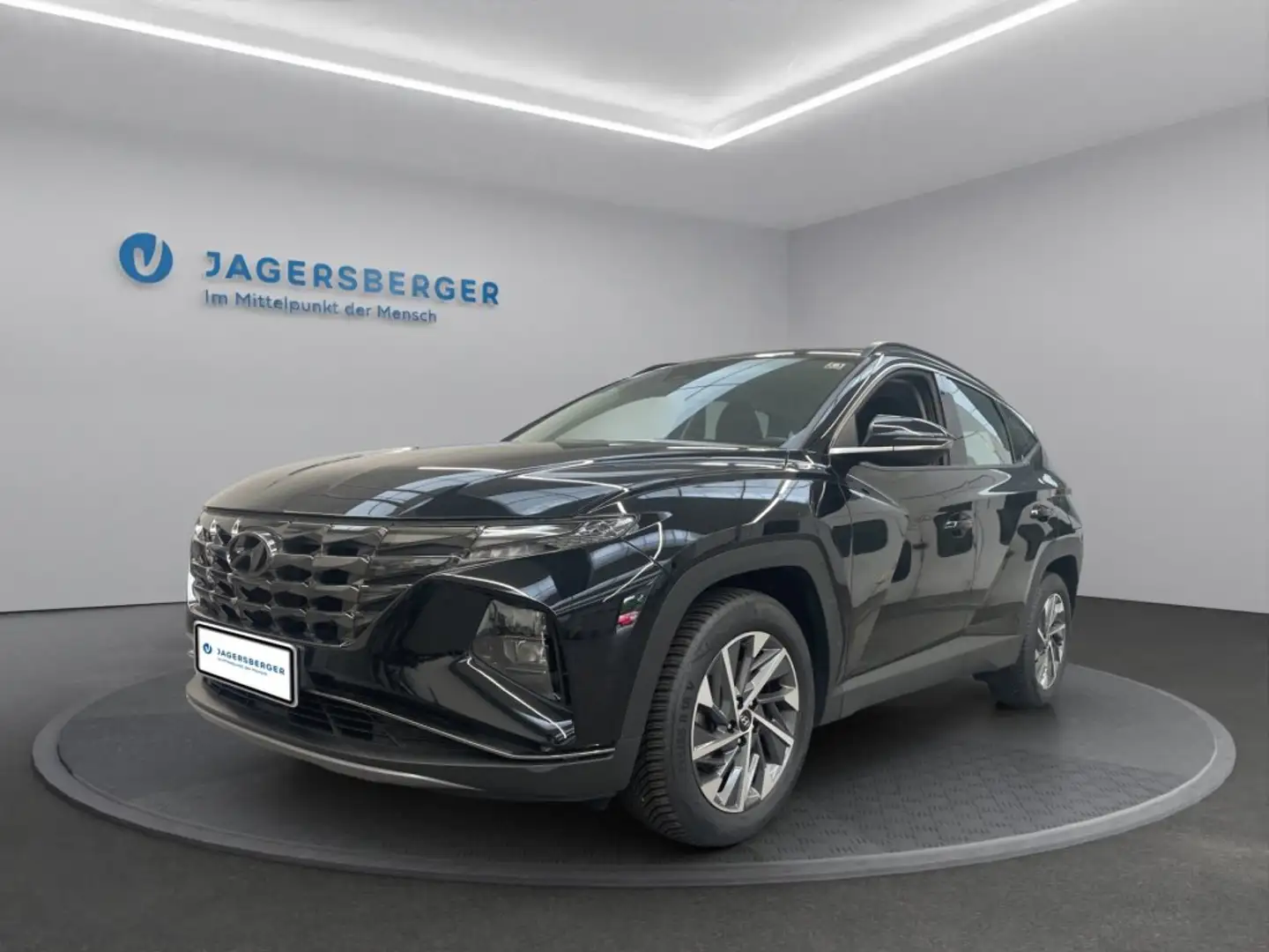 Hyundai TUCSON NX4 Smart Line 1,6 T-GDi 2WD t1bs0-P4-O3 Schwarz - 1
