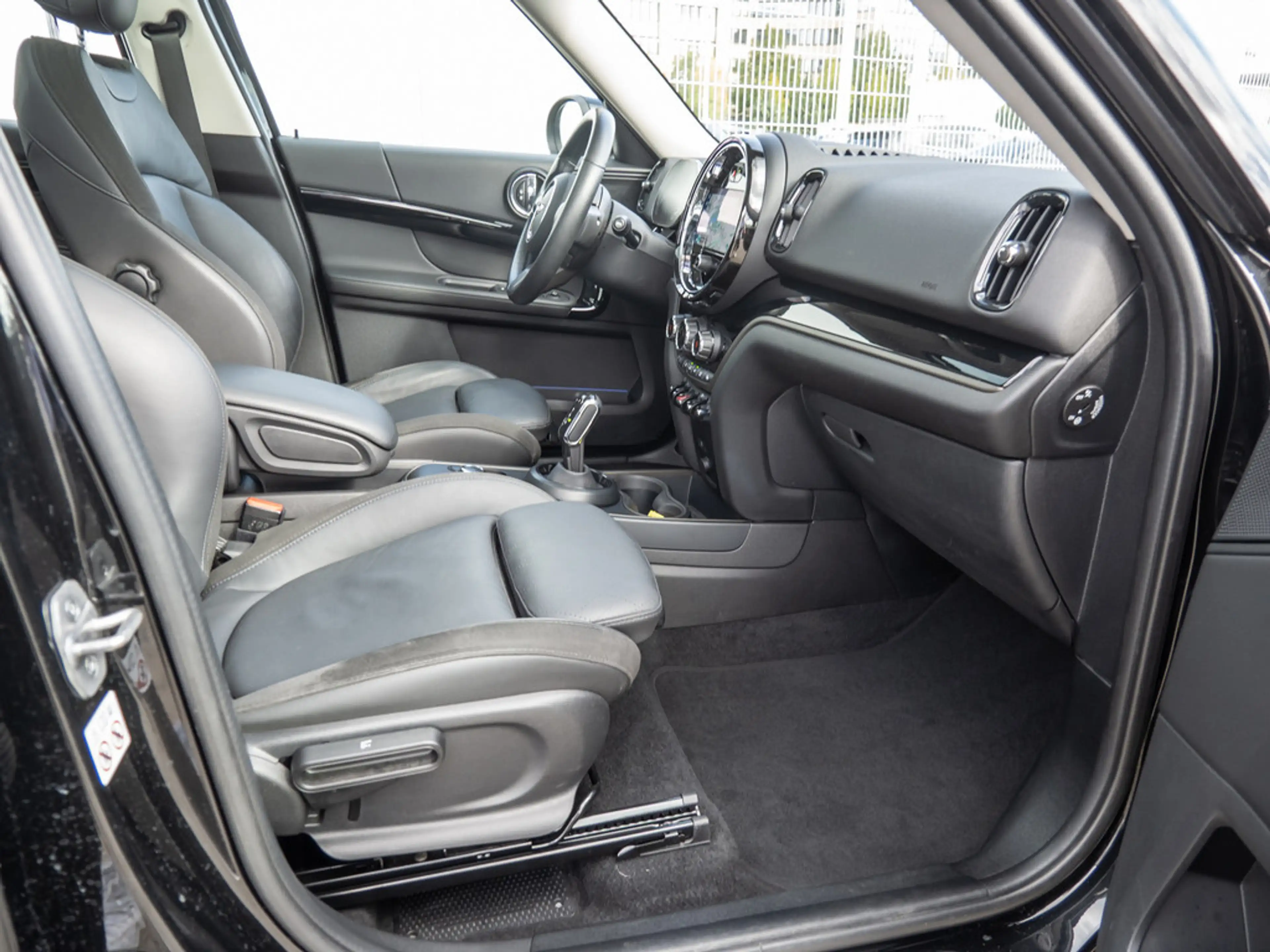 MINI Cooper Countryman — photo 8