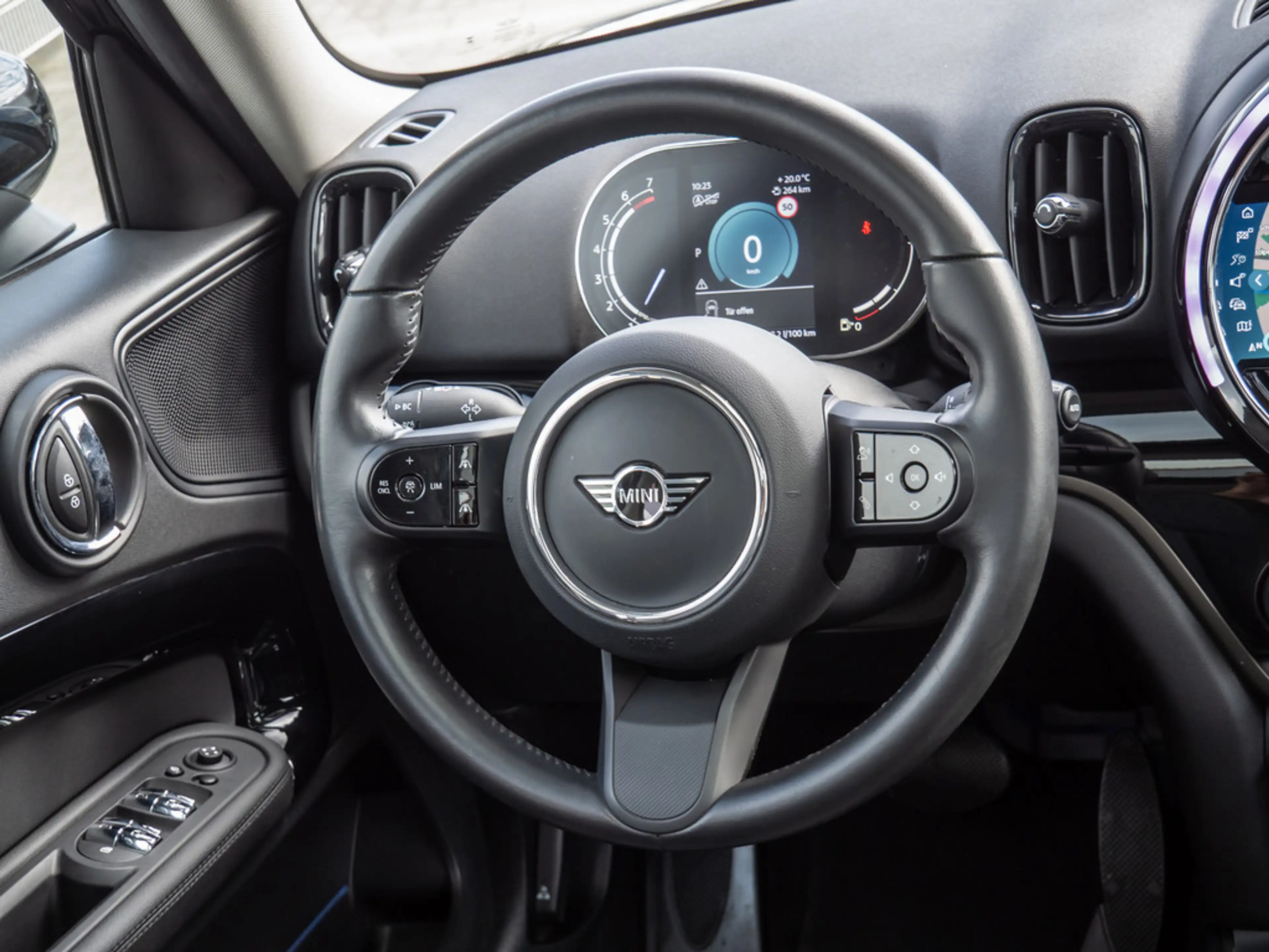 MINI Cooper Countryman — photo 11