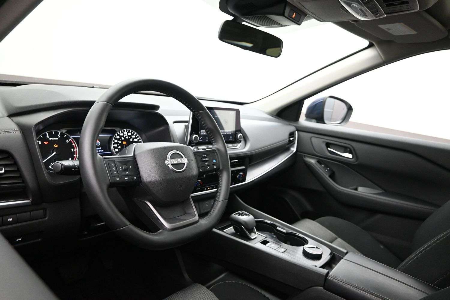 2026 Nissan Rogue One Owner & Fully Certified ****CPO Rates Availabl — снимка 1