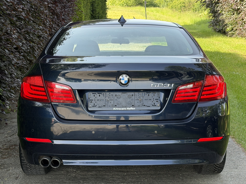 BMW 523 i / Xénon - Cuir - GPS - 100% Belges Carnet — photo 5