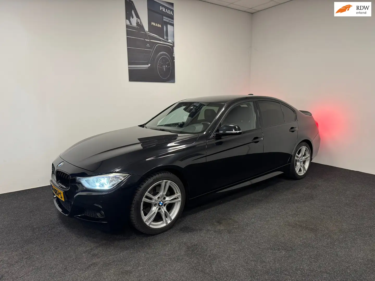 BMW 316 3-serie 316i High Executive Zwart - 1