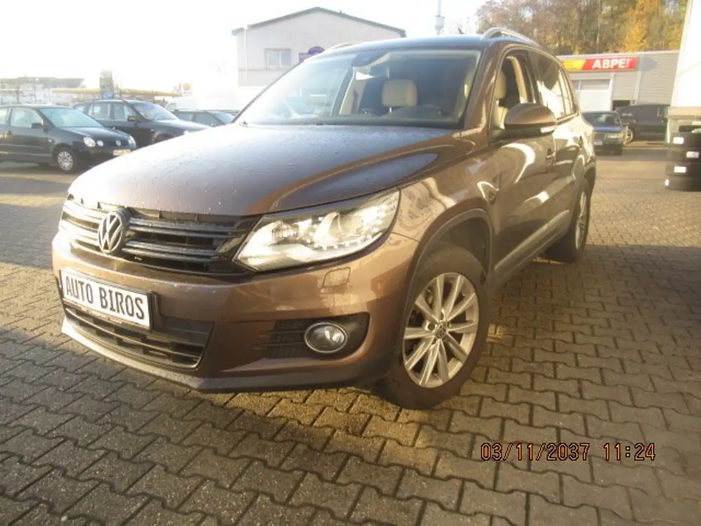 Volkswagen Tiguan Sport Braun - 1