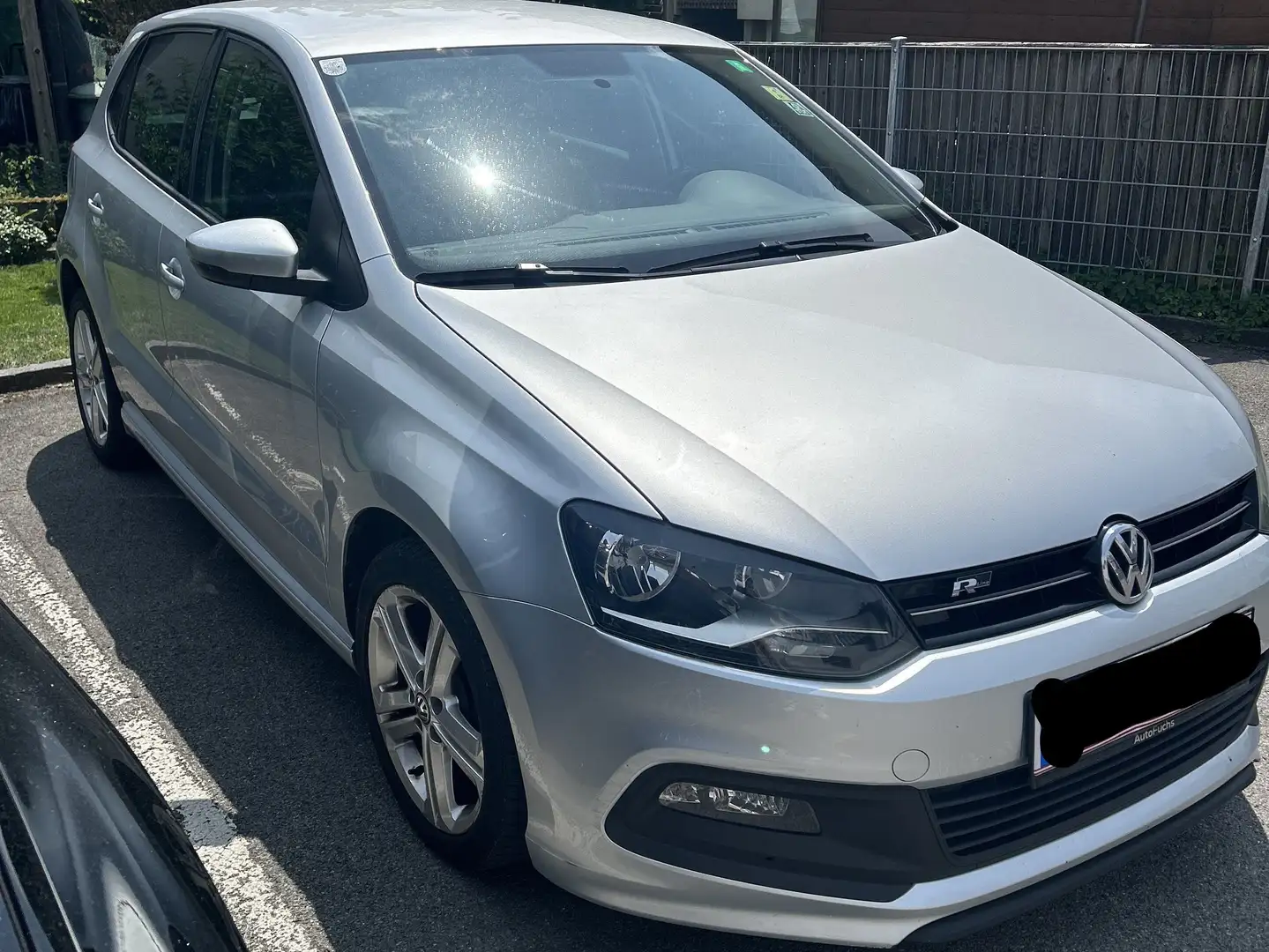 Volkswagen Polo R-Line Grau - 2