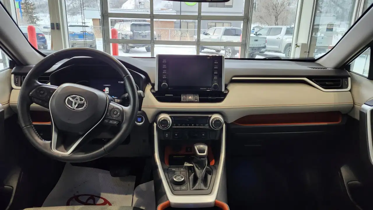 Toyota RAV 4 снимка Toyota RAV 4