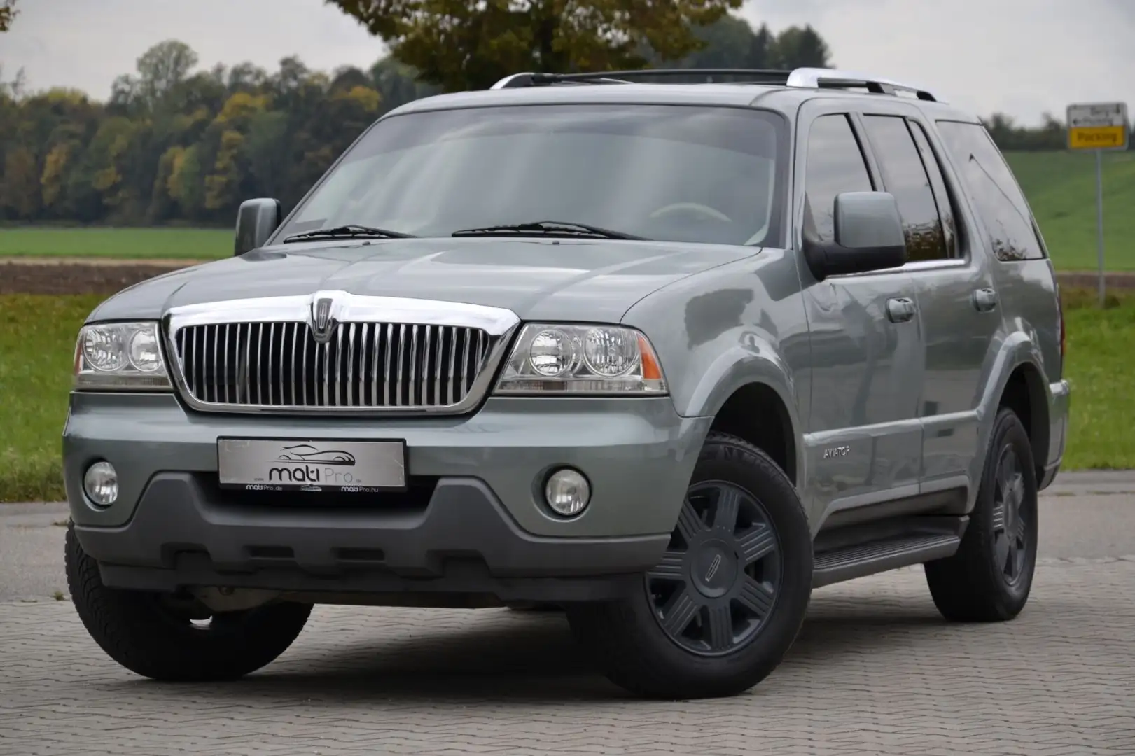 Lincoln Aviator AVIATOR 4.6 V8 RWD*AUTOMATIK*AHK*LEDER*GEPFLEGT* Gris - 1