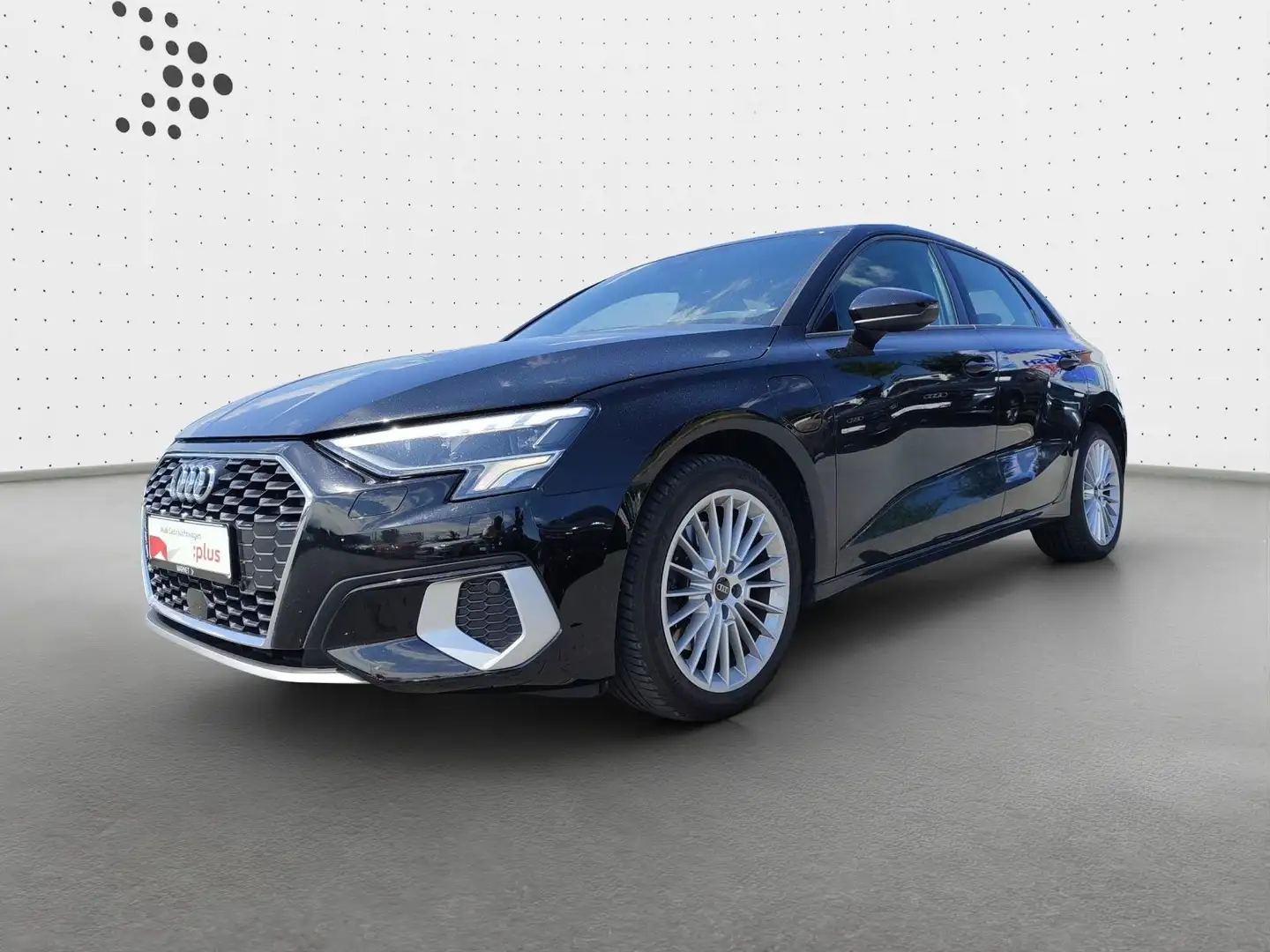 Audi A3 40 TFSI e Advanced*Navi*LED*Alu*AHK Negro - 2