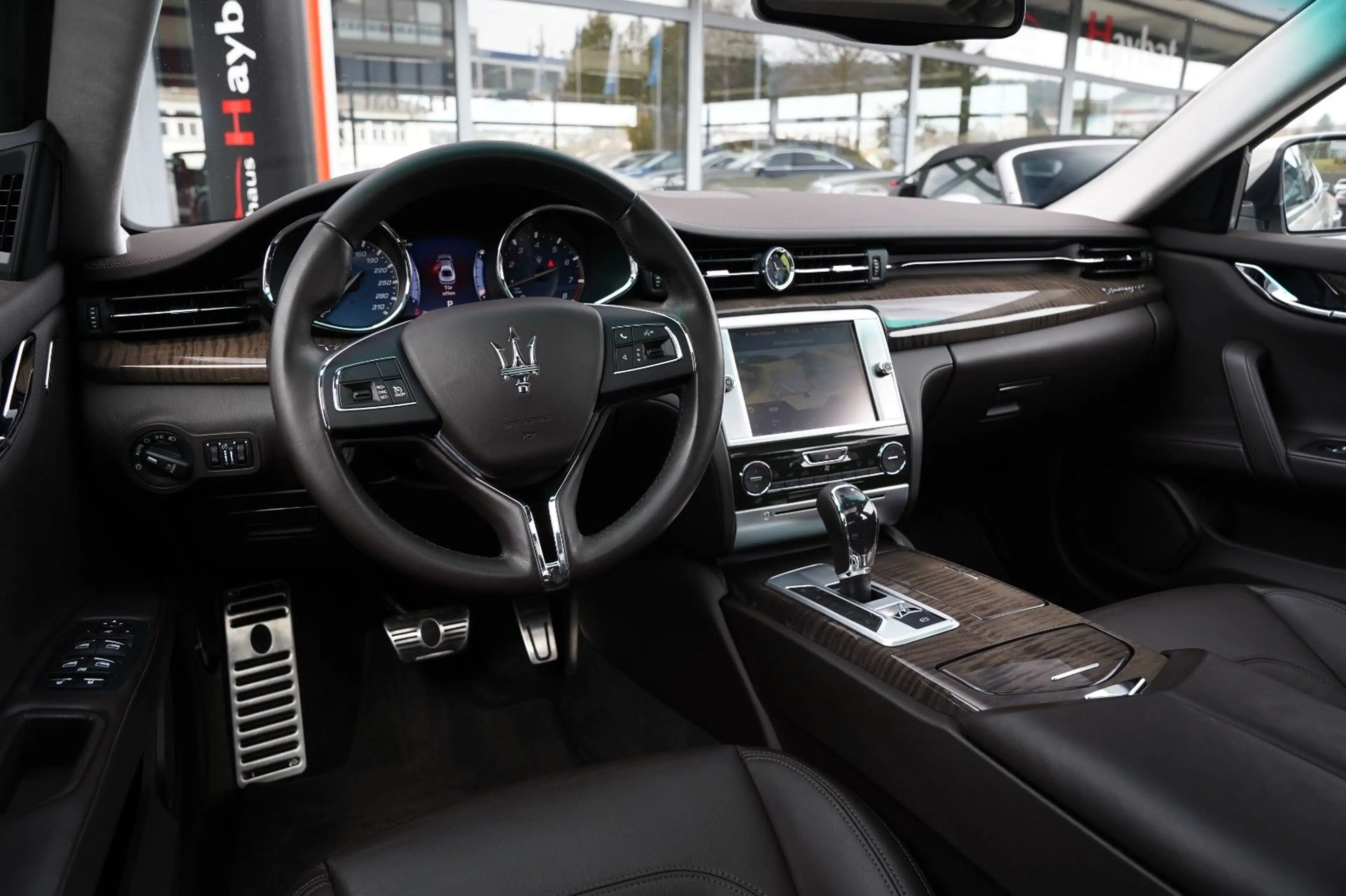 Maserati Quattroporte SQ4-Harman&Kardon-Matrix-Kamera — photo 9