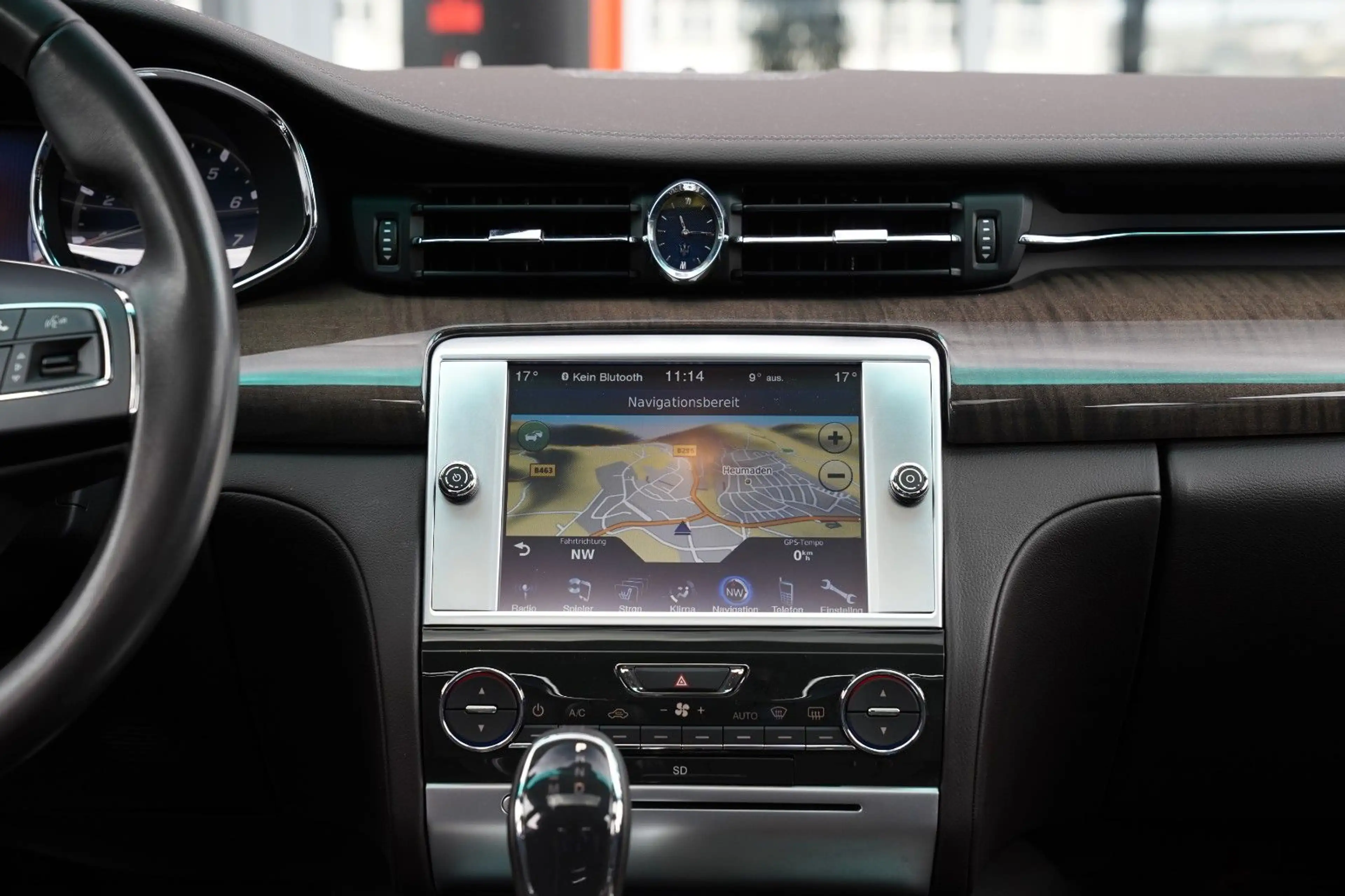 Maserati Quattroporte SQ4-Harman&Kardon-Matrix-Kamera — photo 12