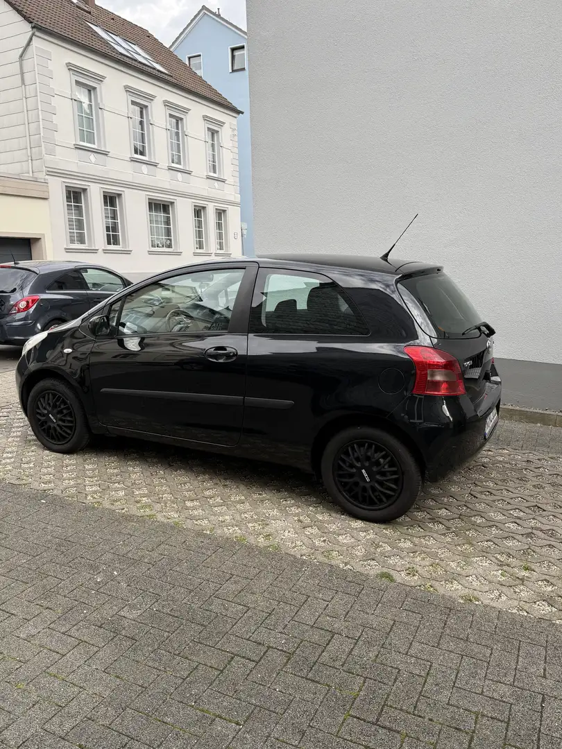 Toyota Yaris xp9 - 2
